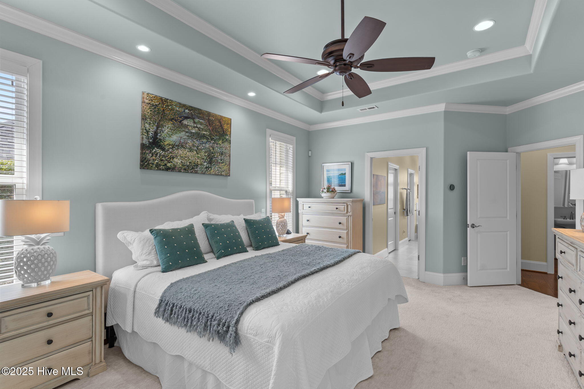 100552271 | Photo 19