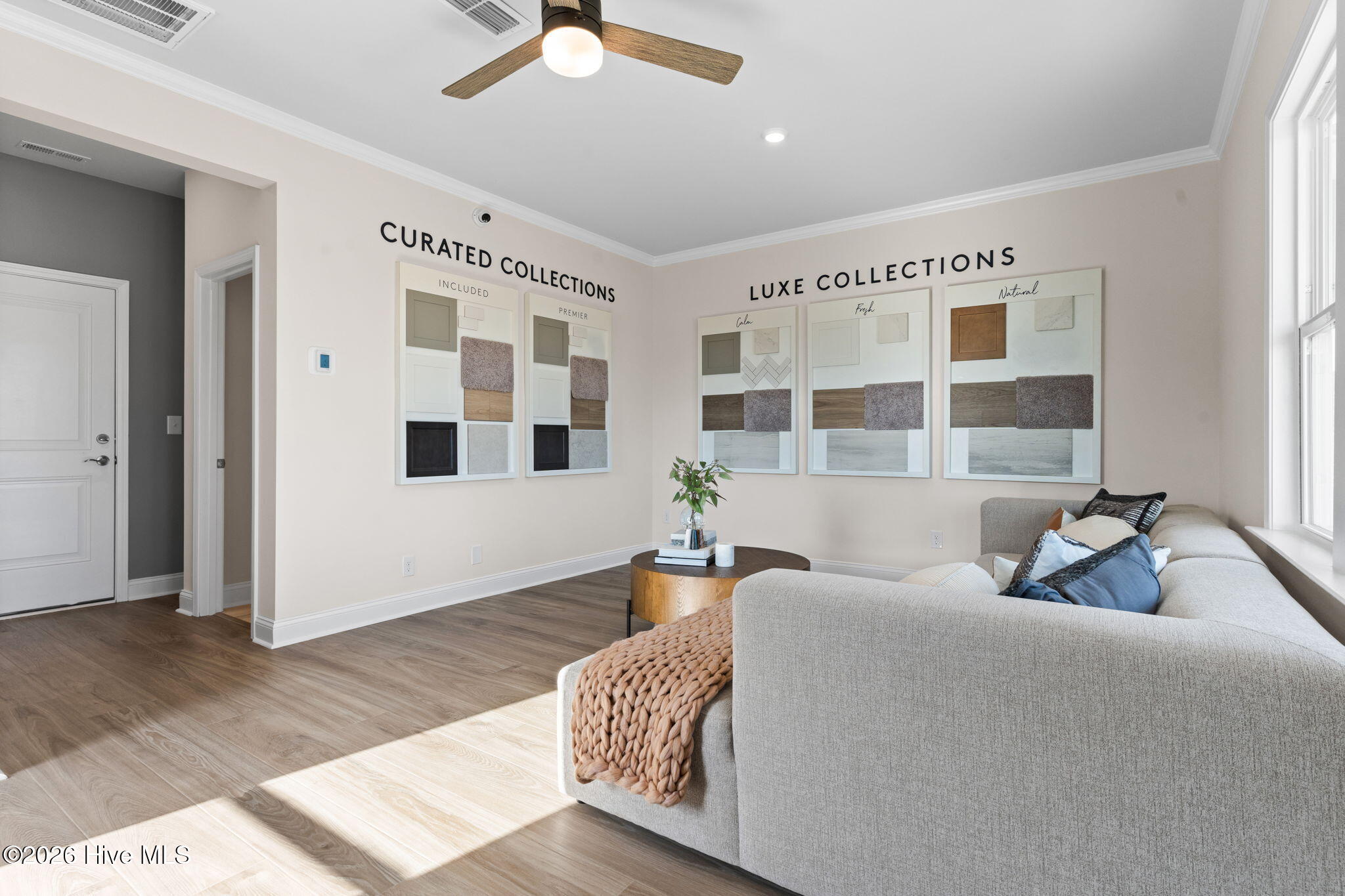 100560253 | Photo 41