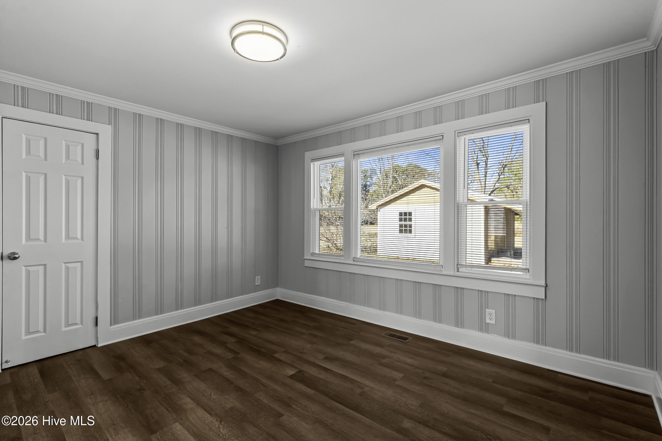 217 W Wards Bridge Road, Warsaw, NC 28398 – photo 23: wards-17