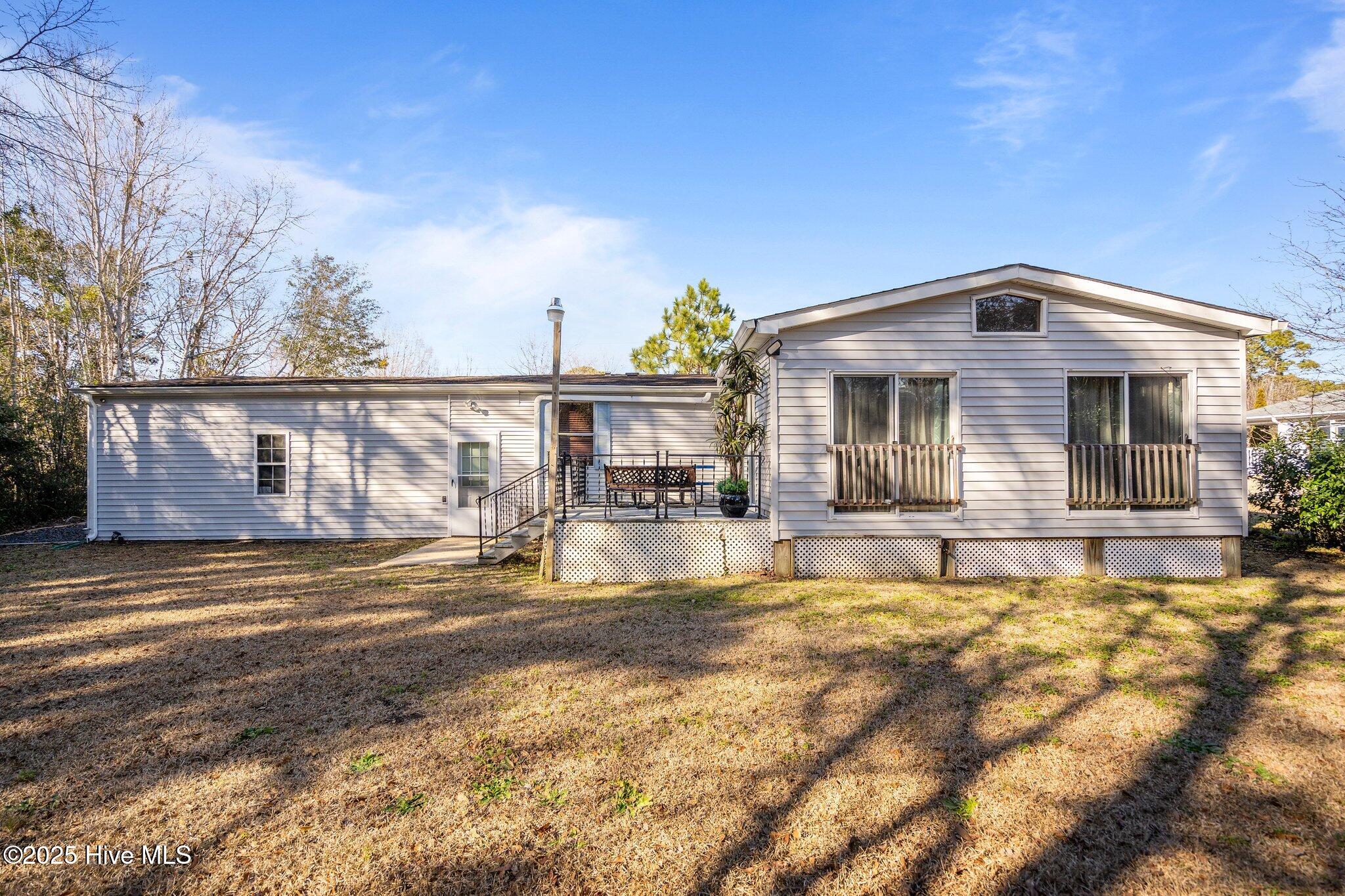 100564611 | Photo 25