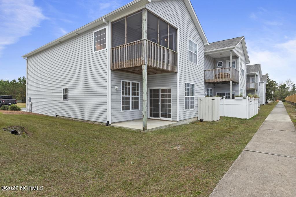 100553009 | Photo 21