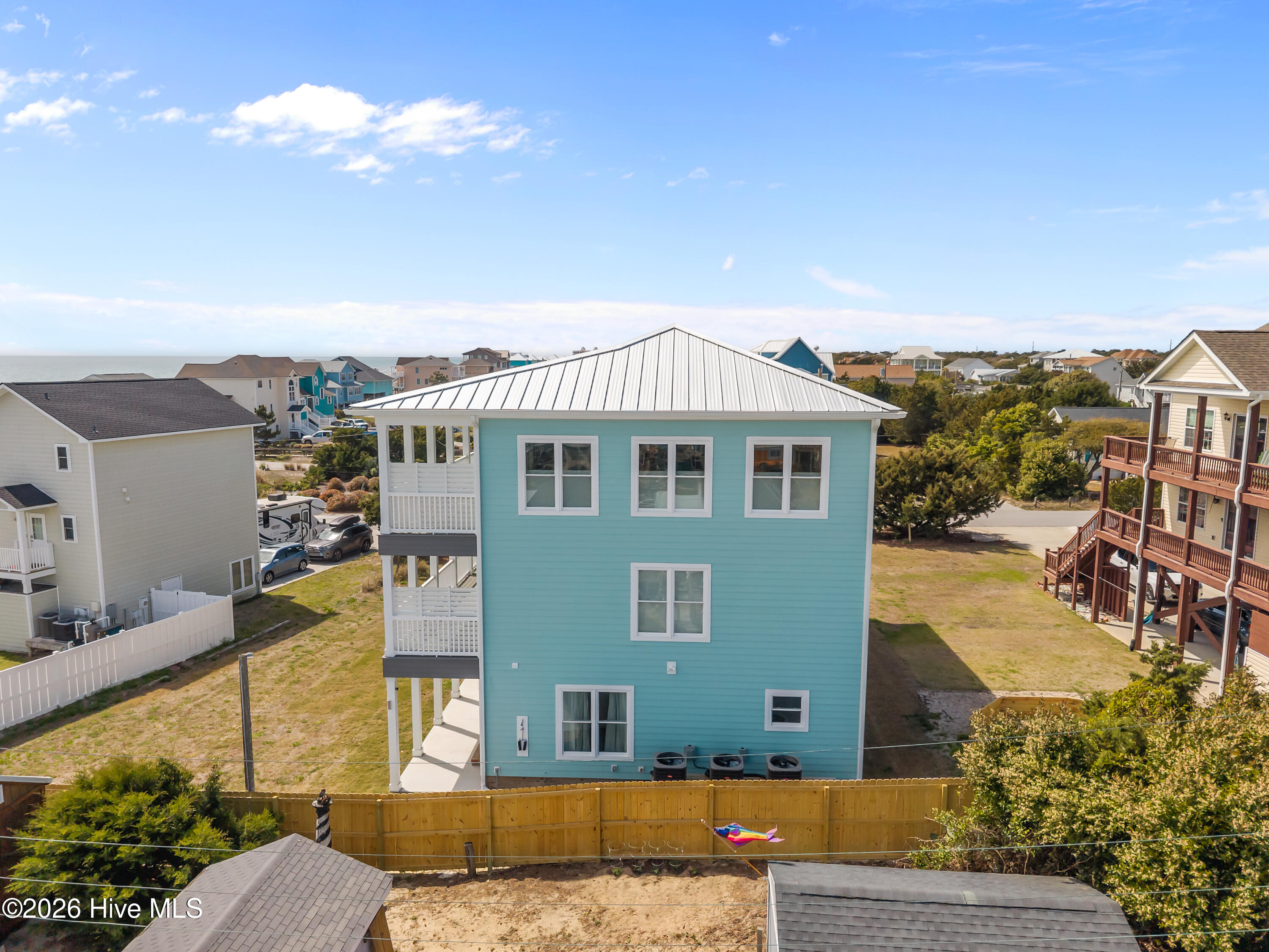104 E Seaview Drive, Emerald Isle, NC, 28594