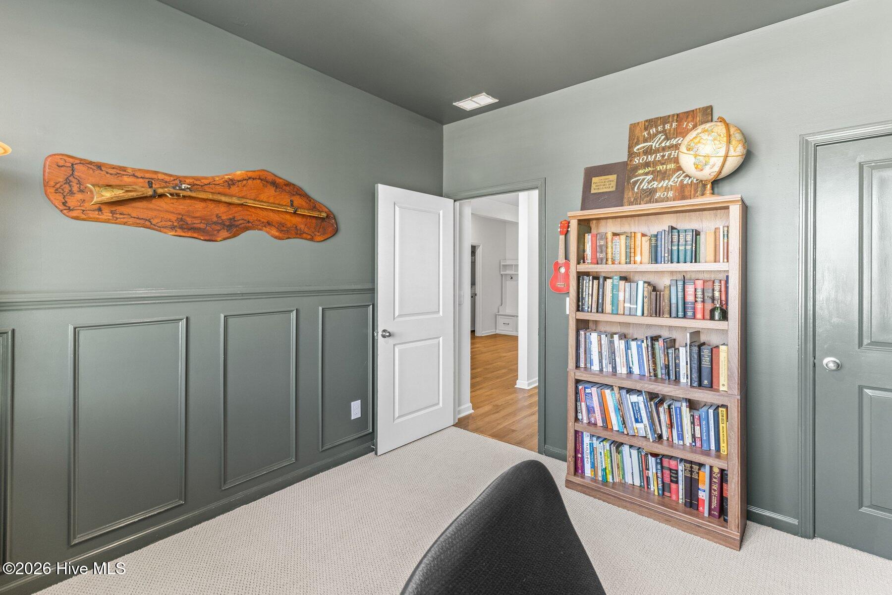 100558018 | Photo 22