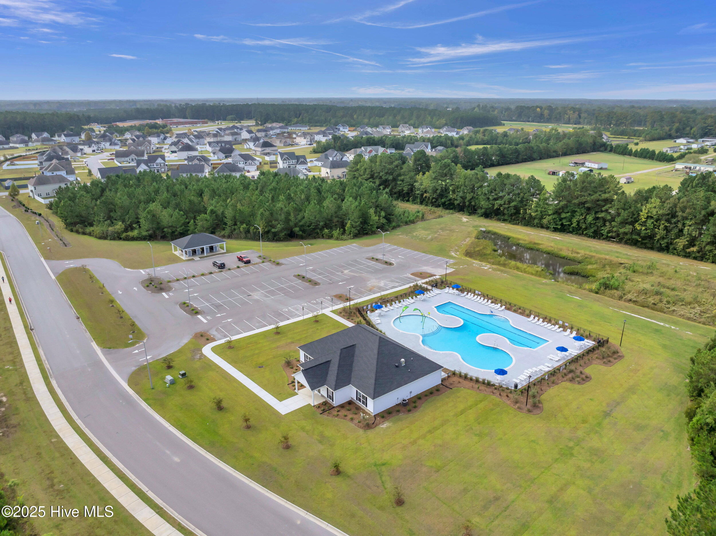 100531101 | Photo 63