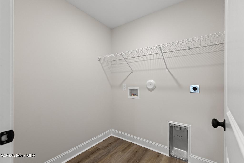 100516155 | Photo 25