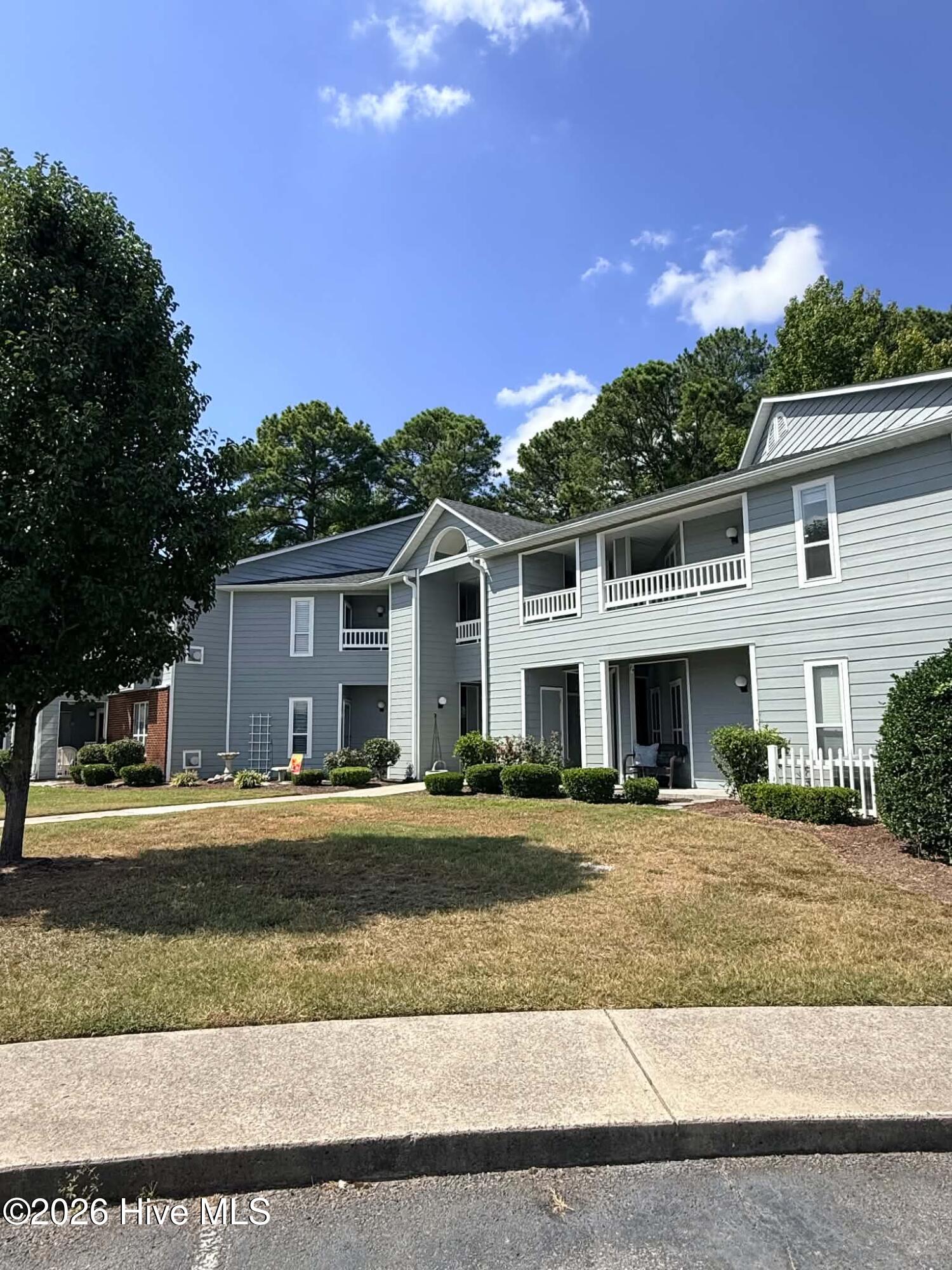 110 Breezewood, Greenville, North Carolina, 2 Bedroom Bedrooms, 4 Room Rooms,2 BathroomBathrooms,Condominium,For sale,Breezewood,100605882 110 Breezewood, Greenville, North Carolina, 2 Bedroom Bedrooms, 4 Room Rooms,2 BathroomBathrooms,Condominium,For sale,Breezewood,100605882
