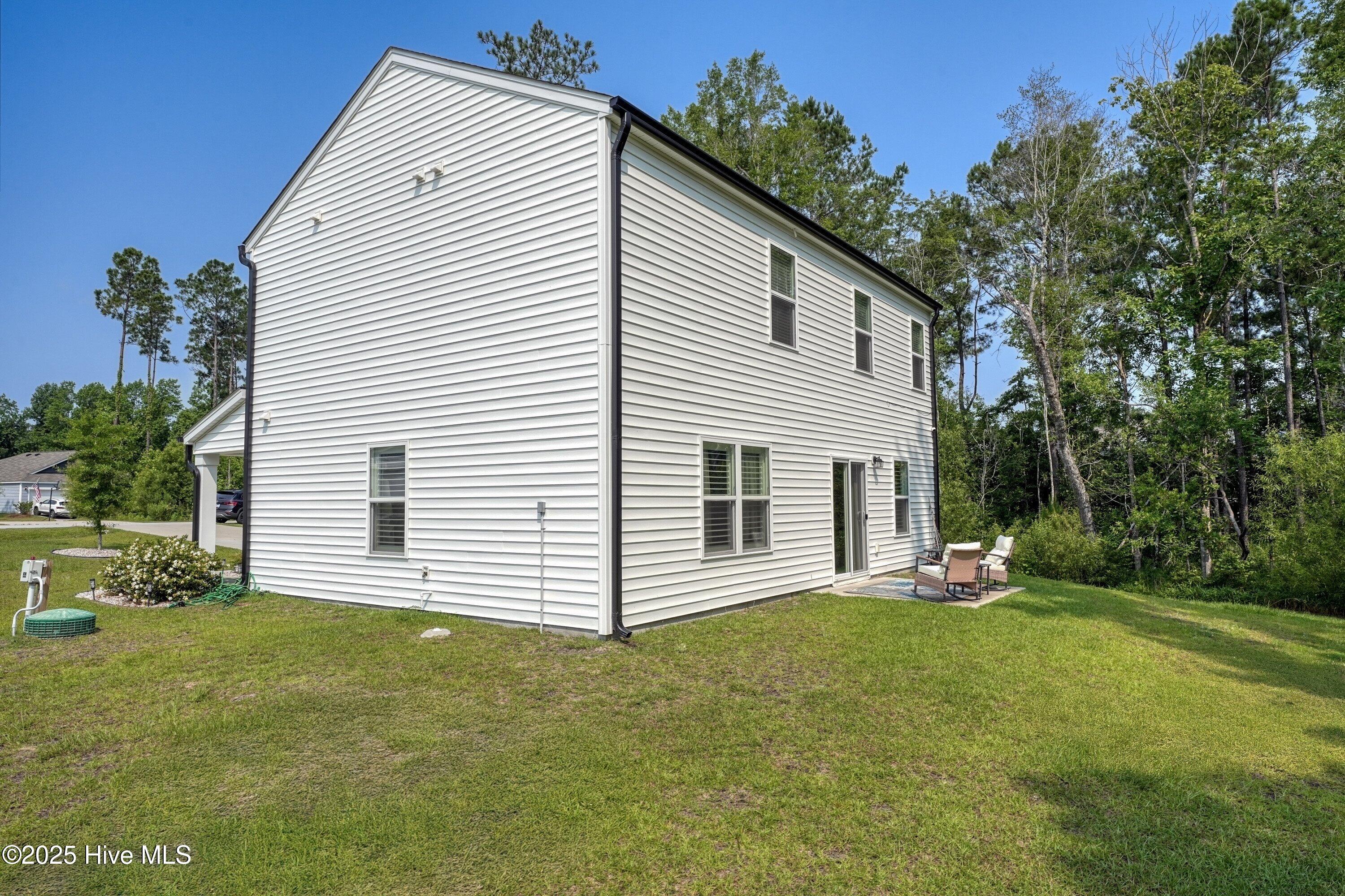 100511892 | Photo 32