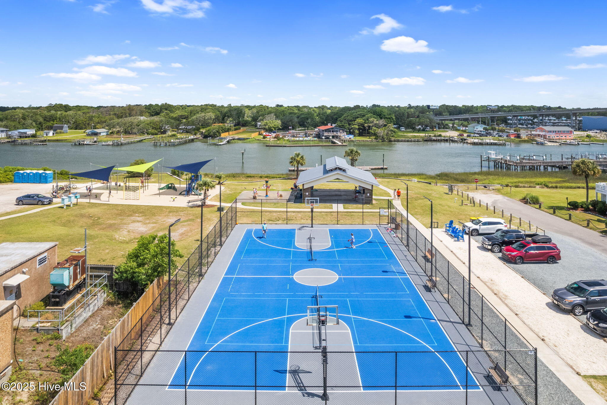 100541460 | Photo 86