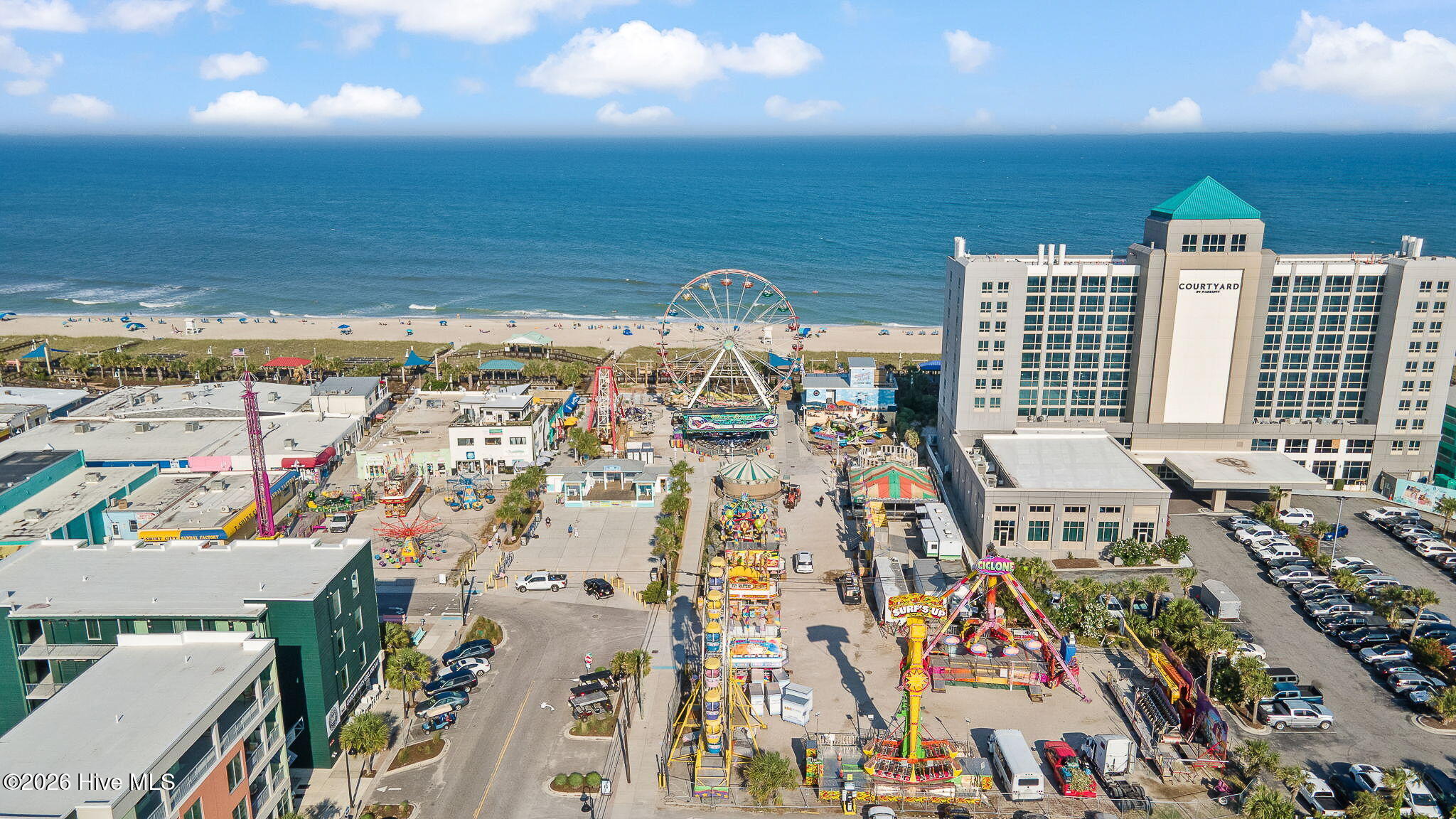 100565875 | Photo 62