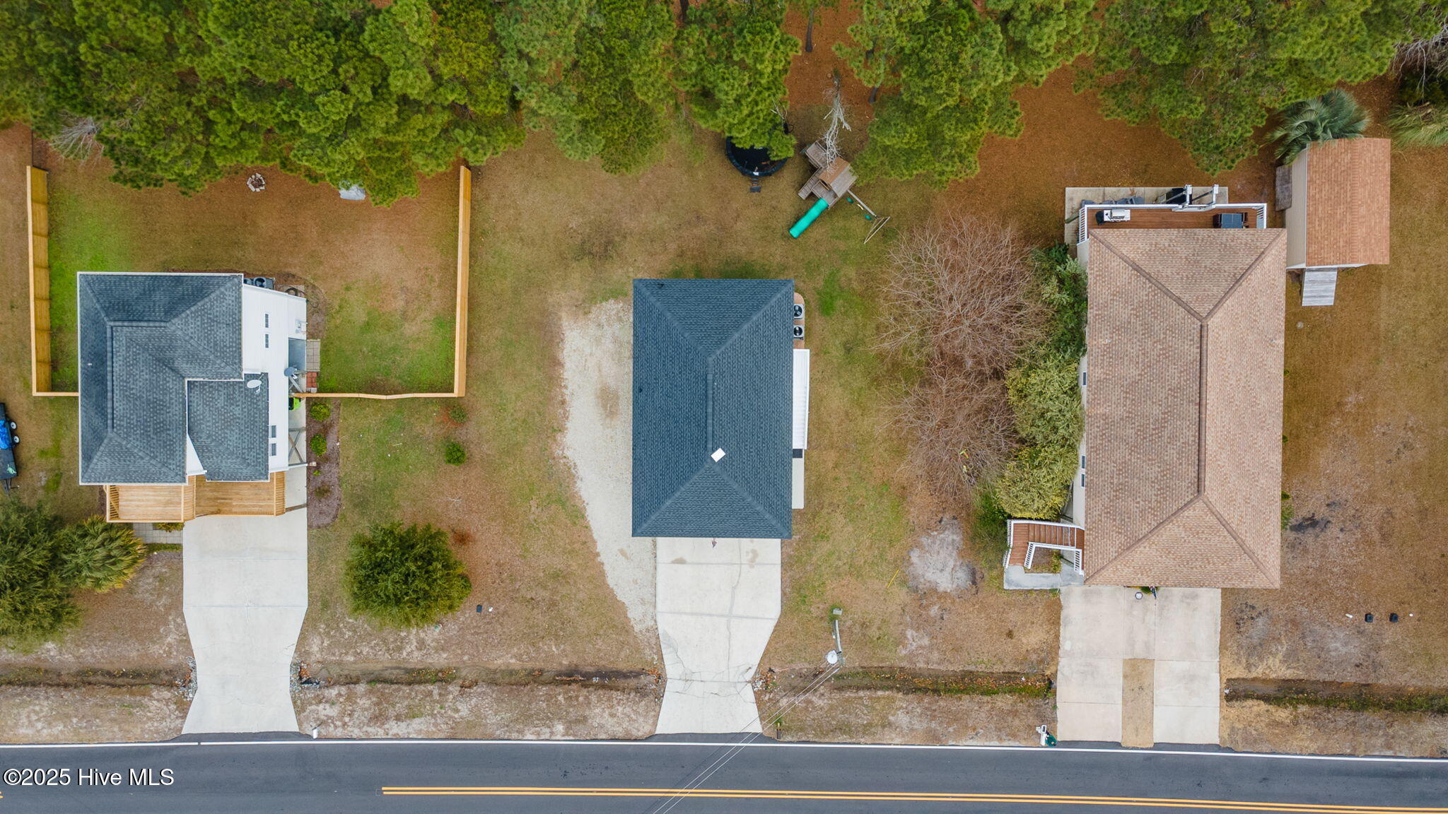 100546580 | Photo 49