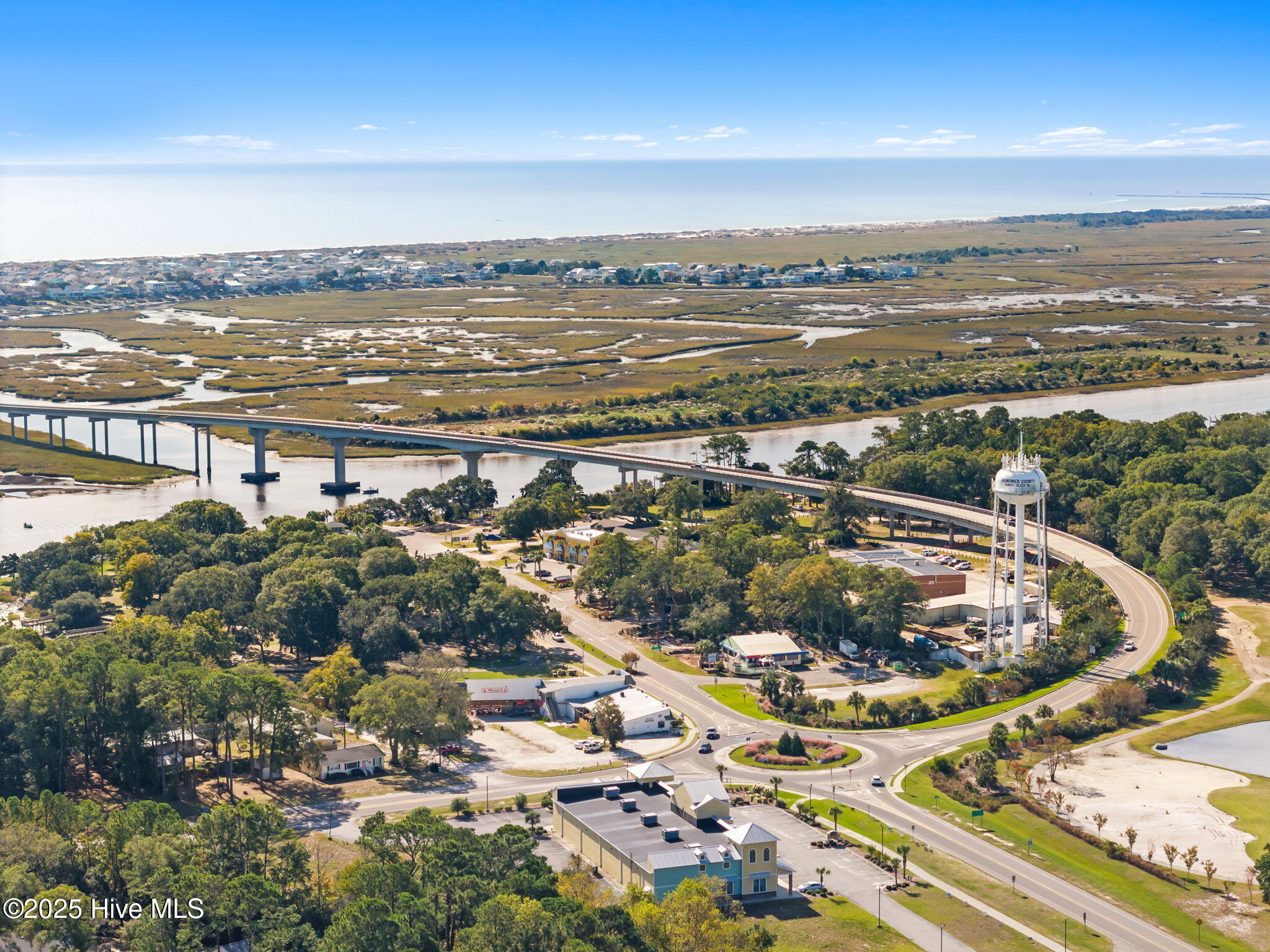 100545689 | Photo 47