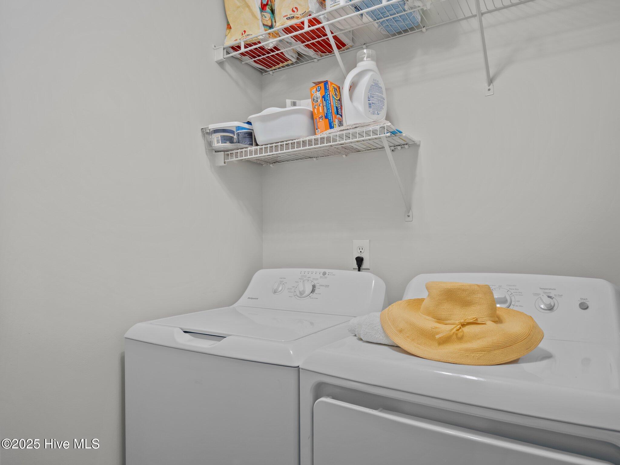 100513840 | Photo 29