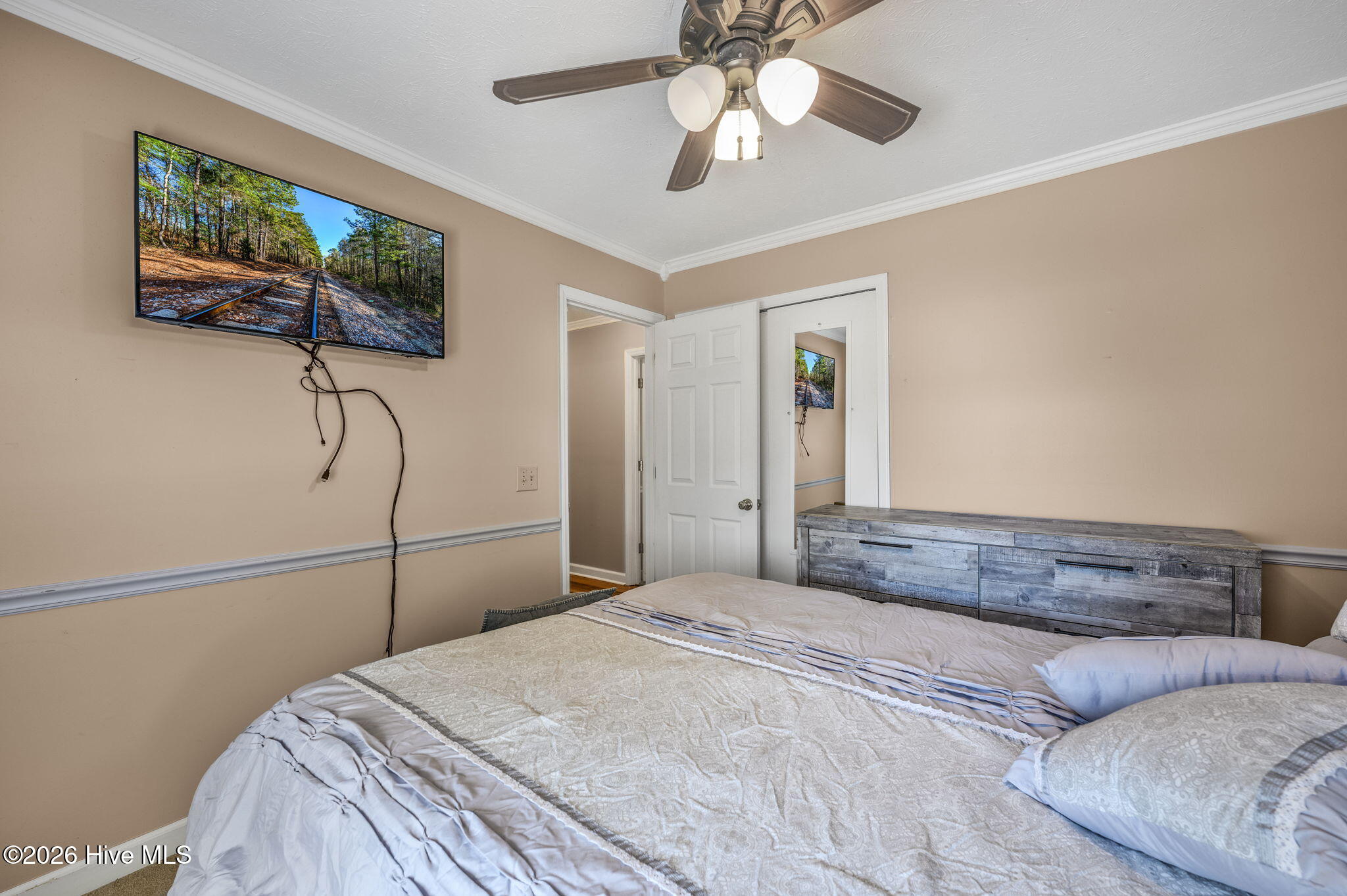 100564141 | Photo 21