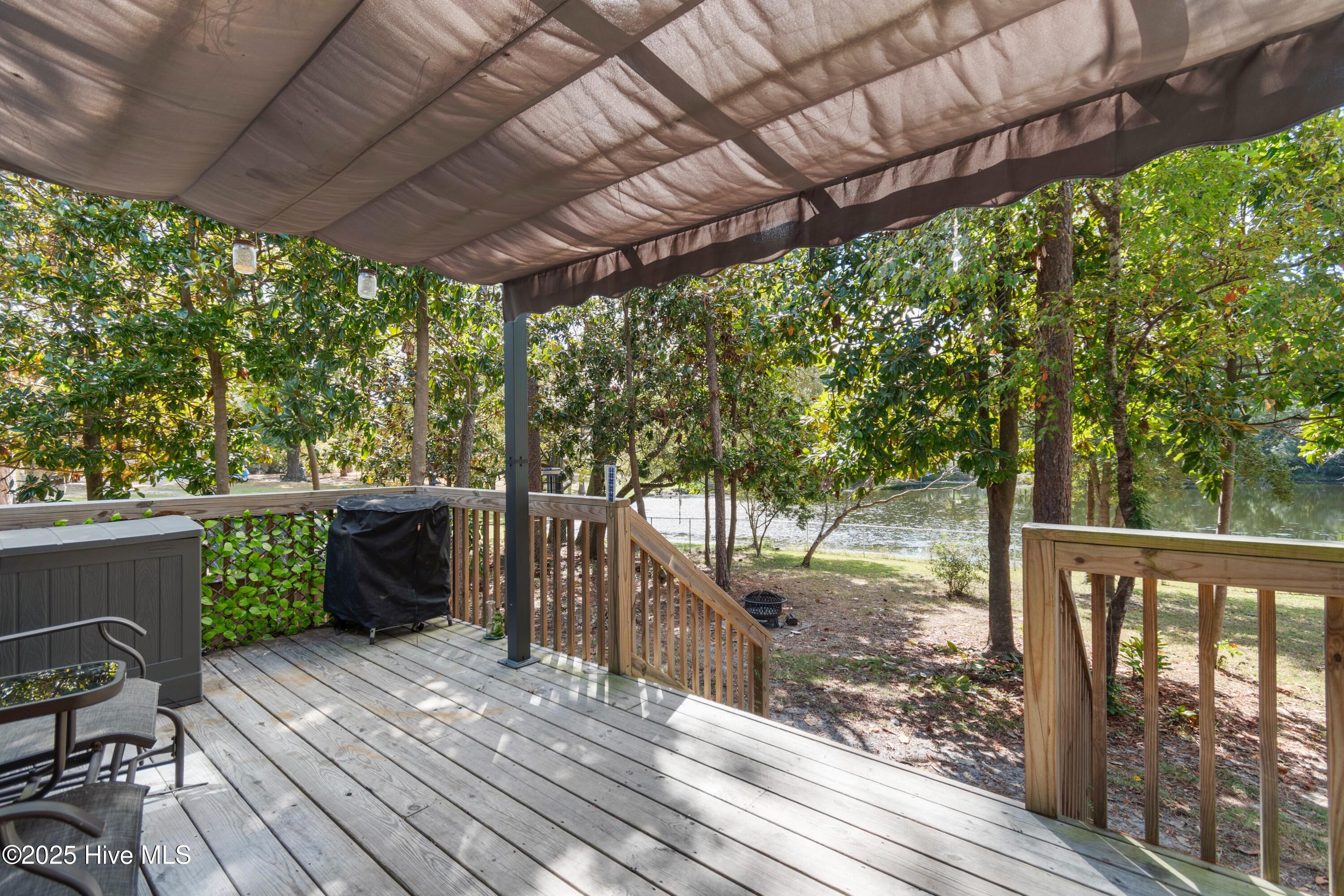 100532818 | Photo 29