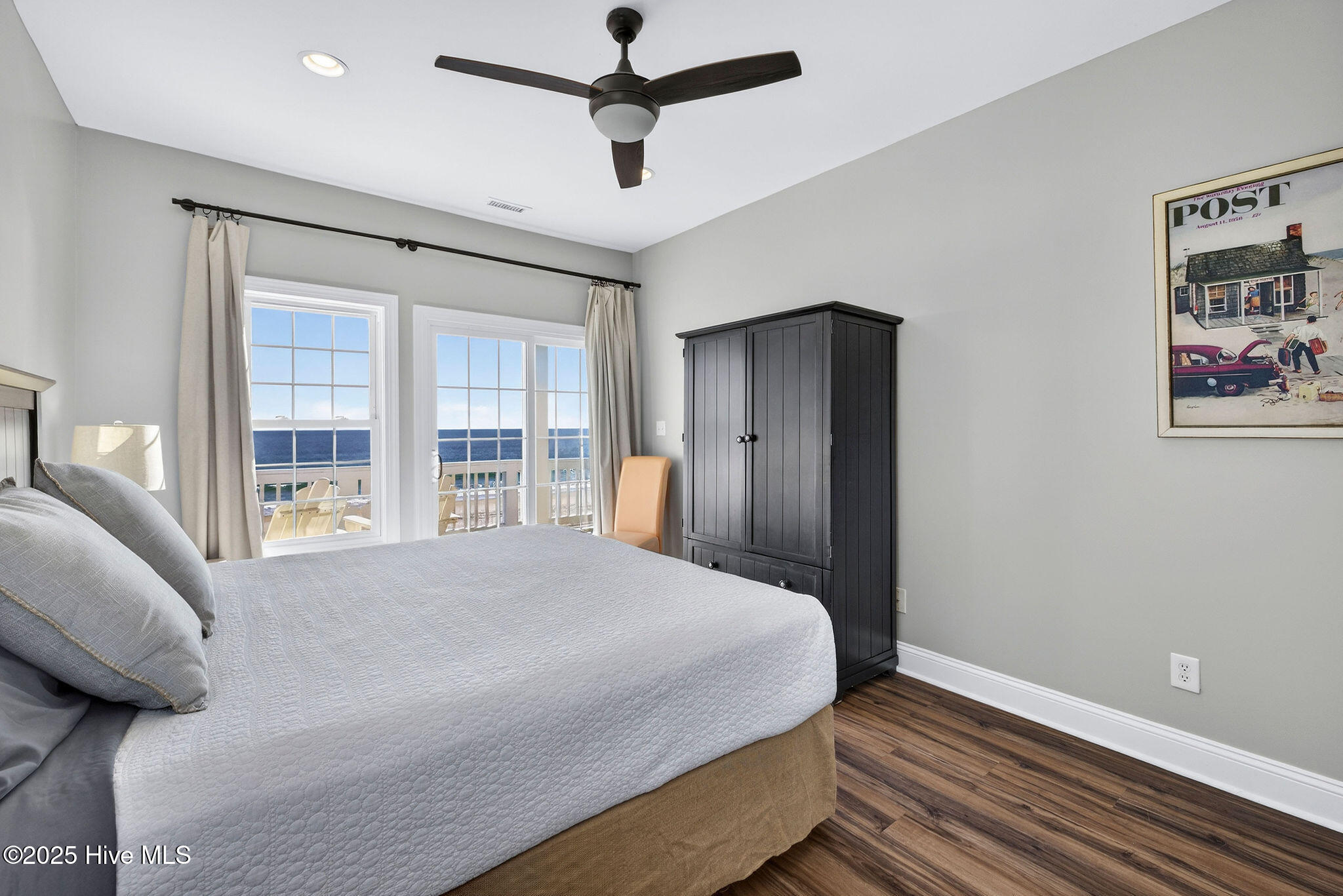 100544779 | Photo 43