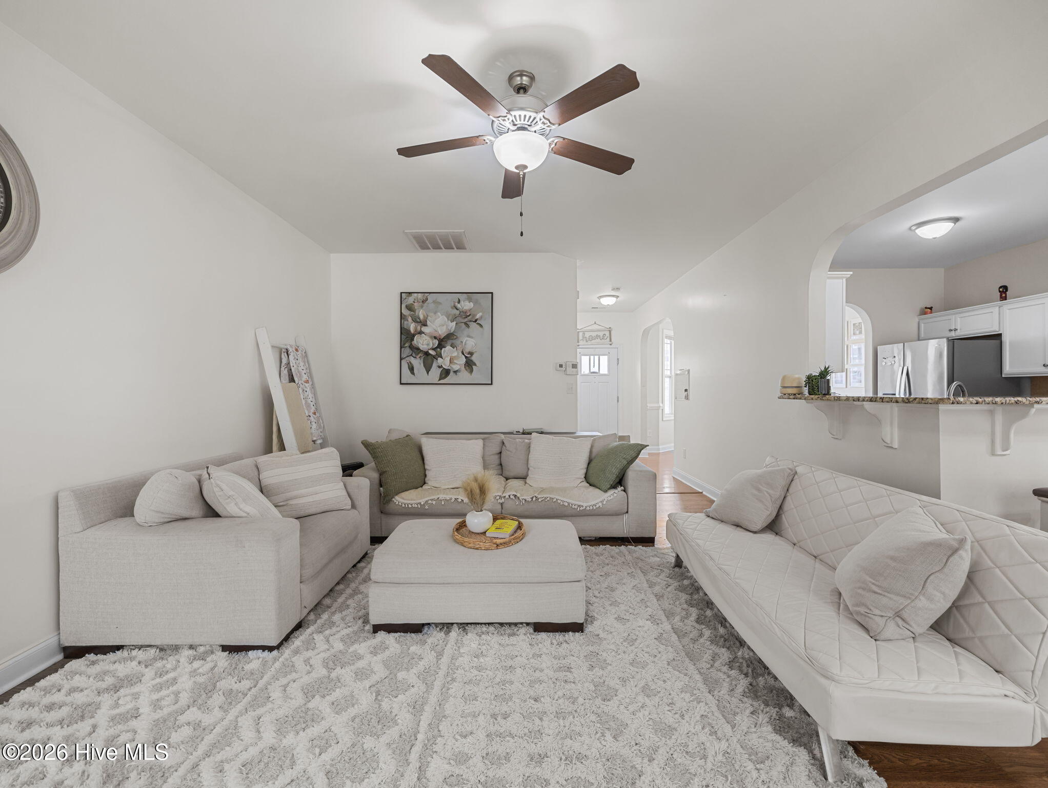 100562724 | Photo 18