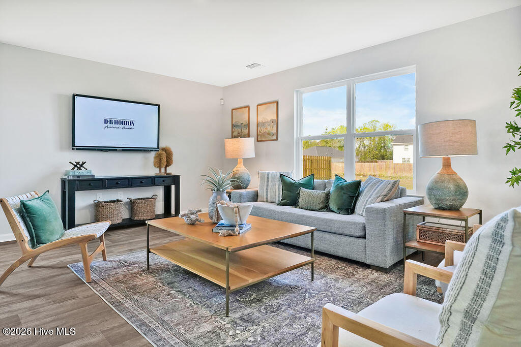 100548051 | Photo 17