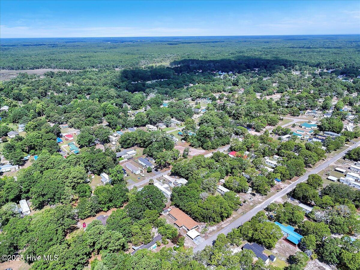 100518805 | Photo 54