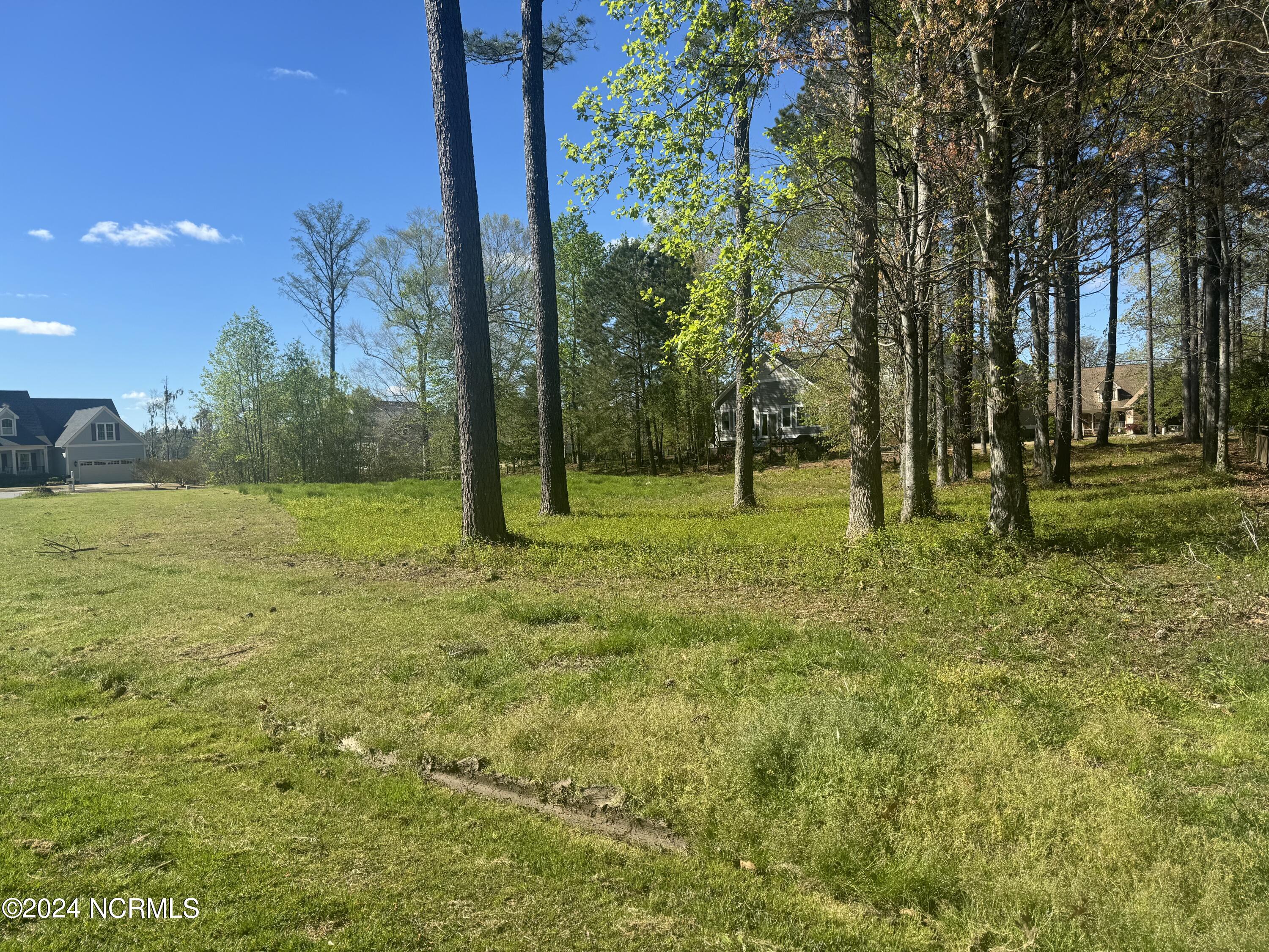 13 Christine Court, Hertford, NC 27944 Listing Photo  4