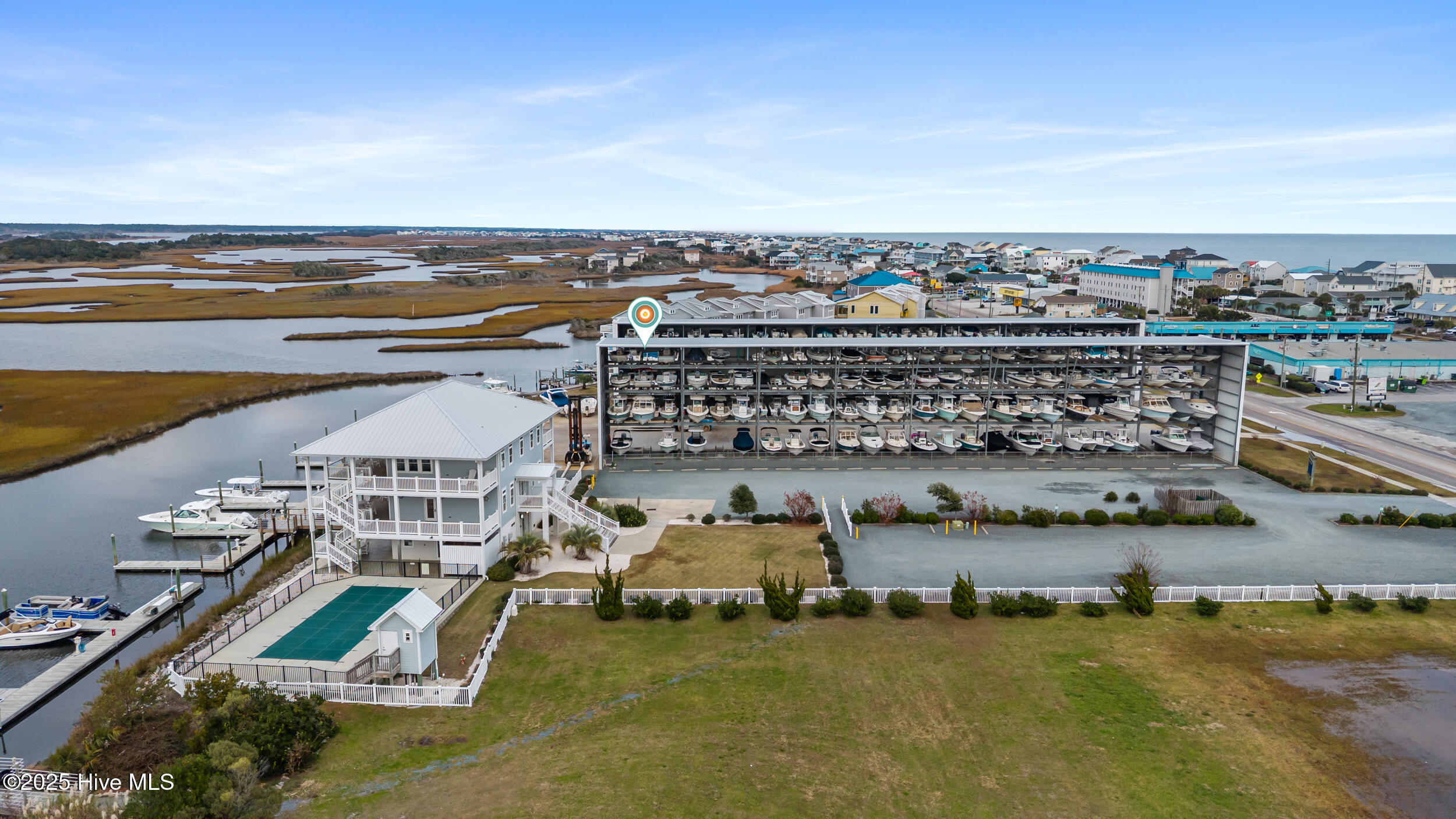 100544082 | Photo 19