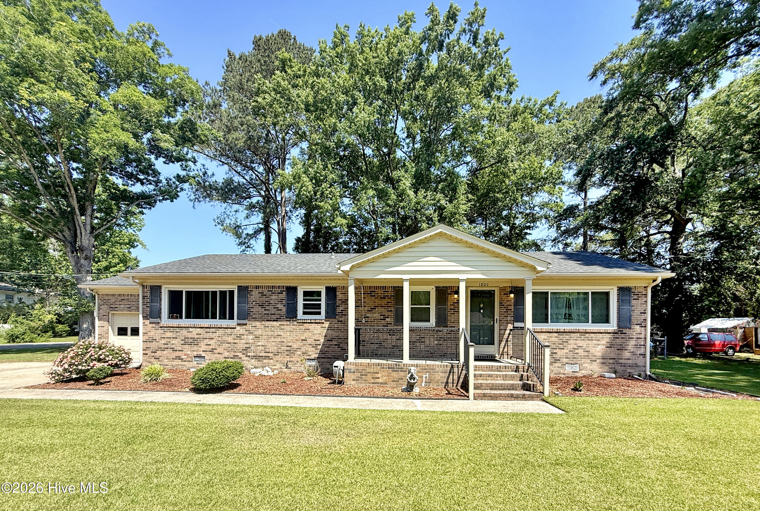 Featured listings