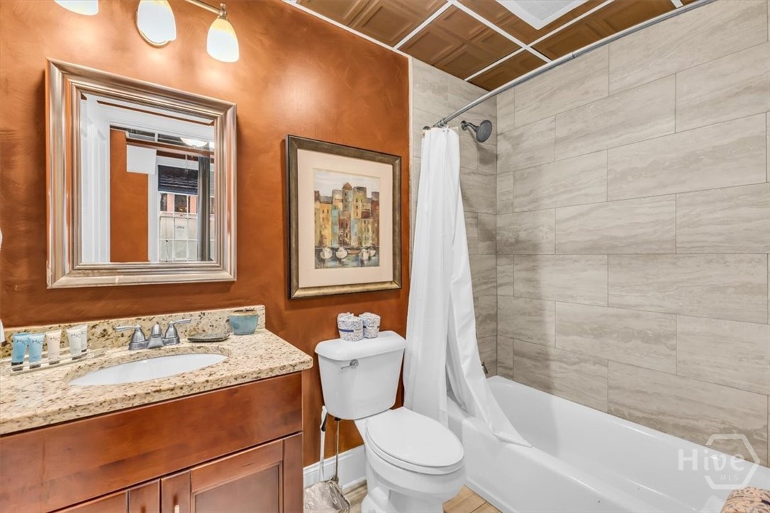 2A - W.H. Keckley Suite