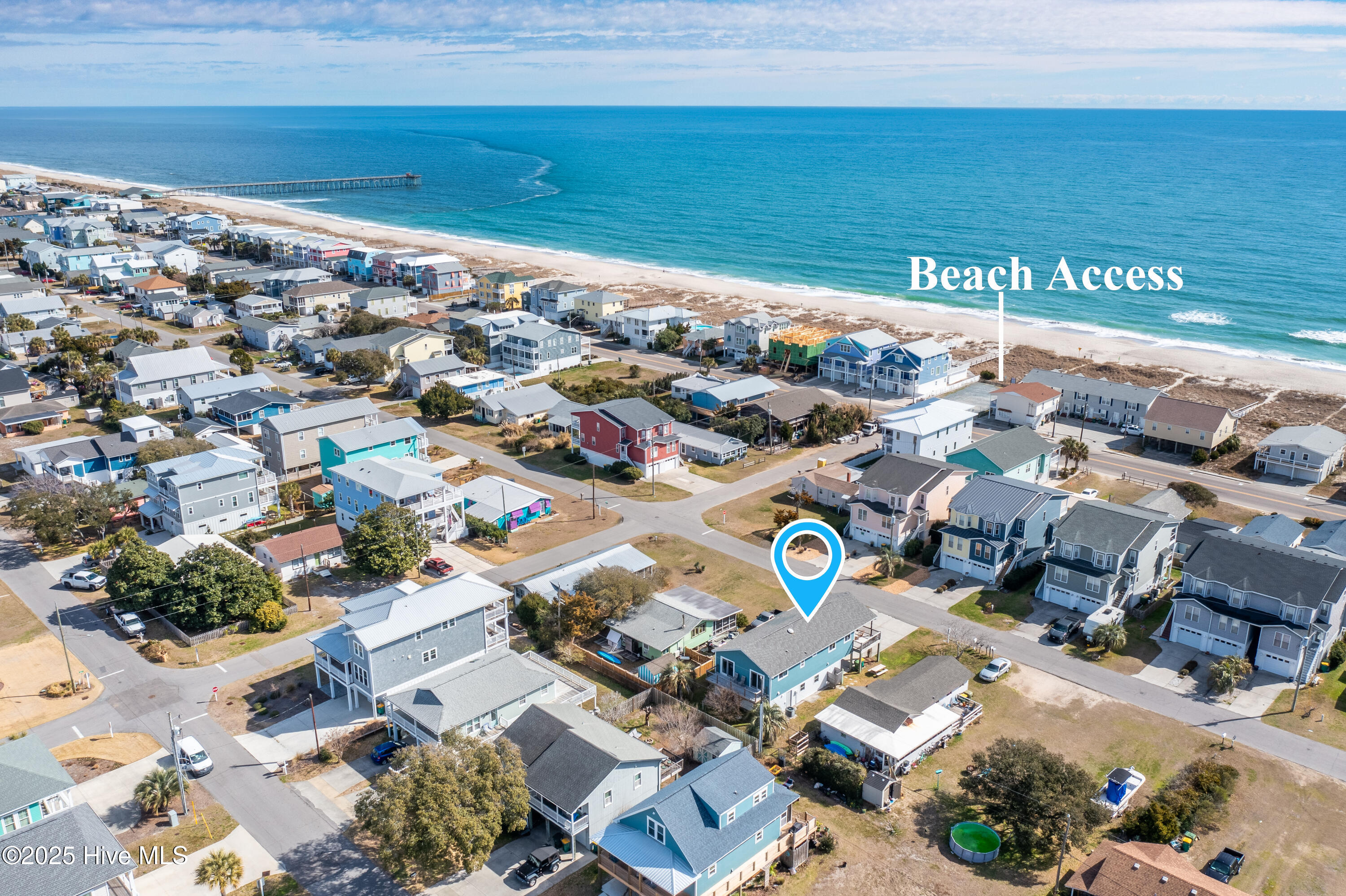 2 Blocks to Beach Access