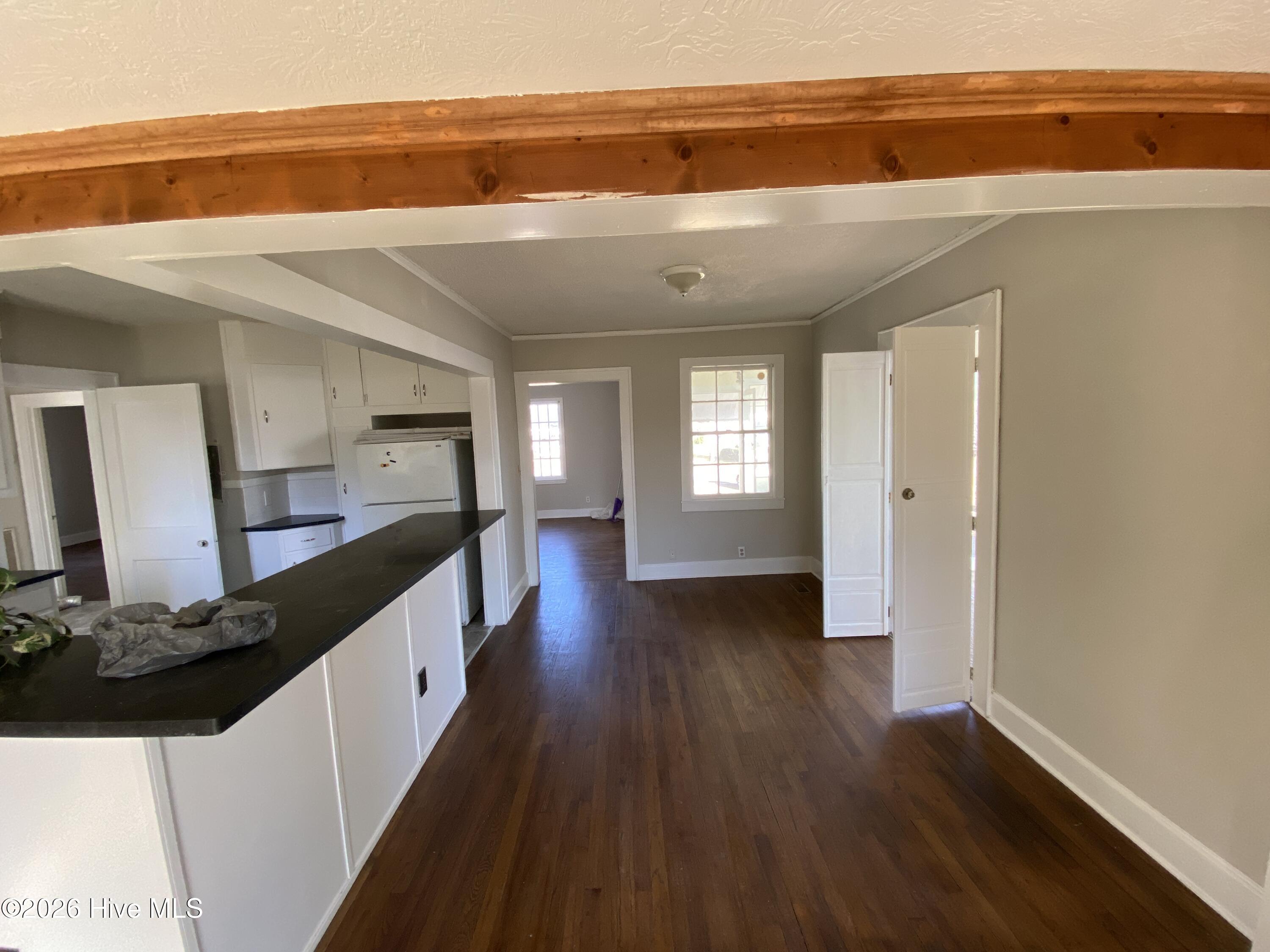 Kitchen hall