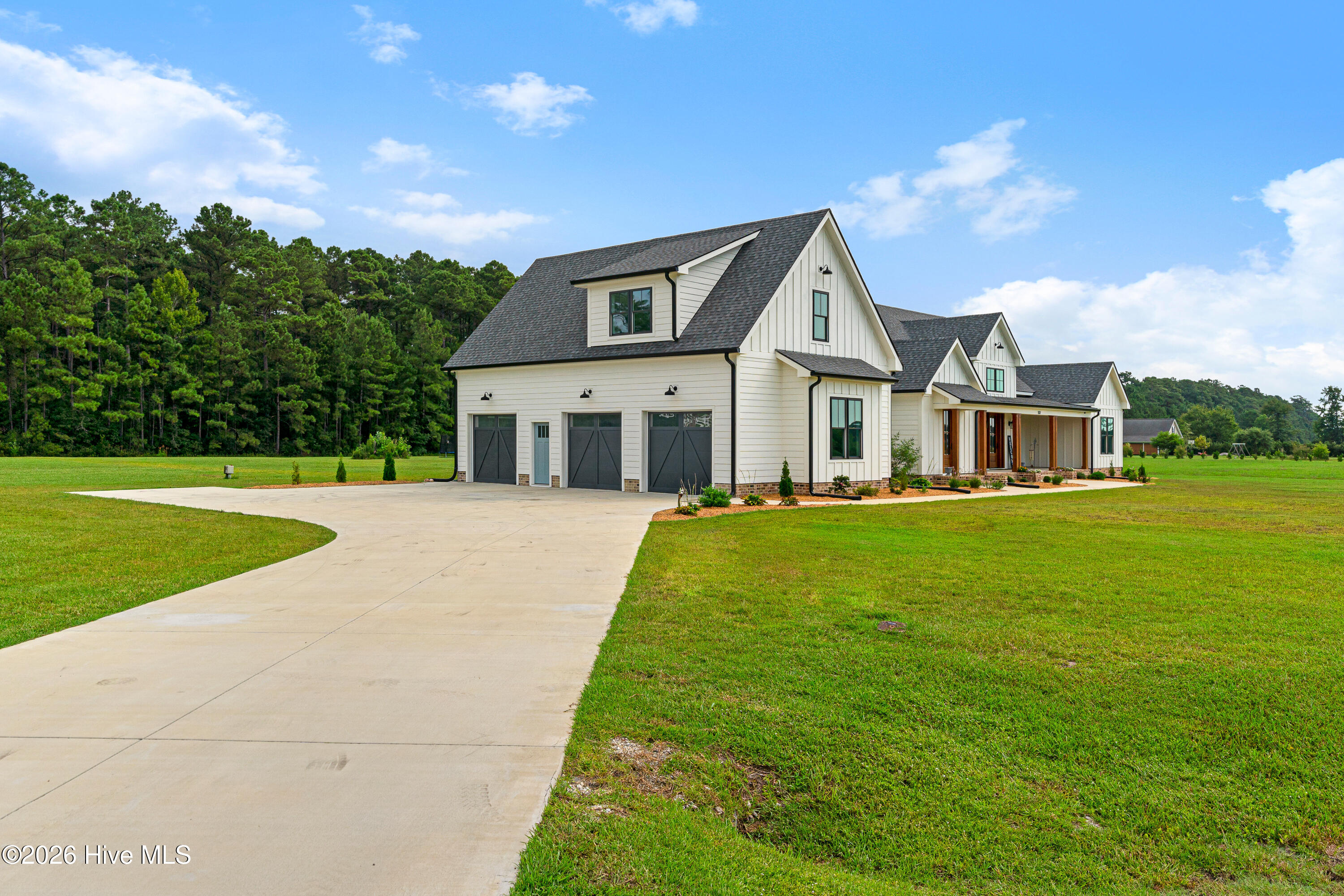 107 Mayflower Drive,Newport