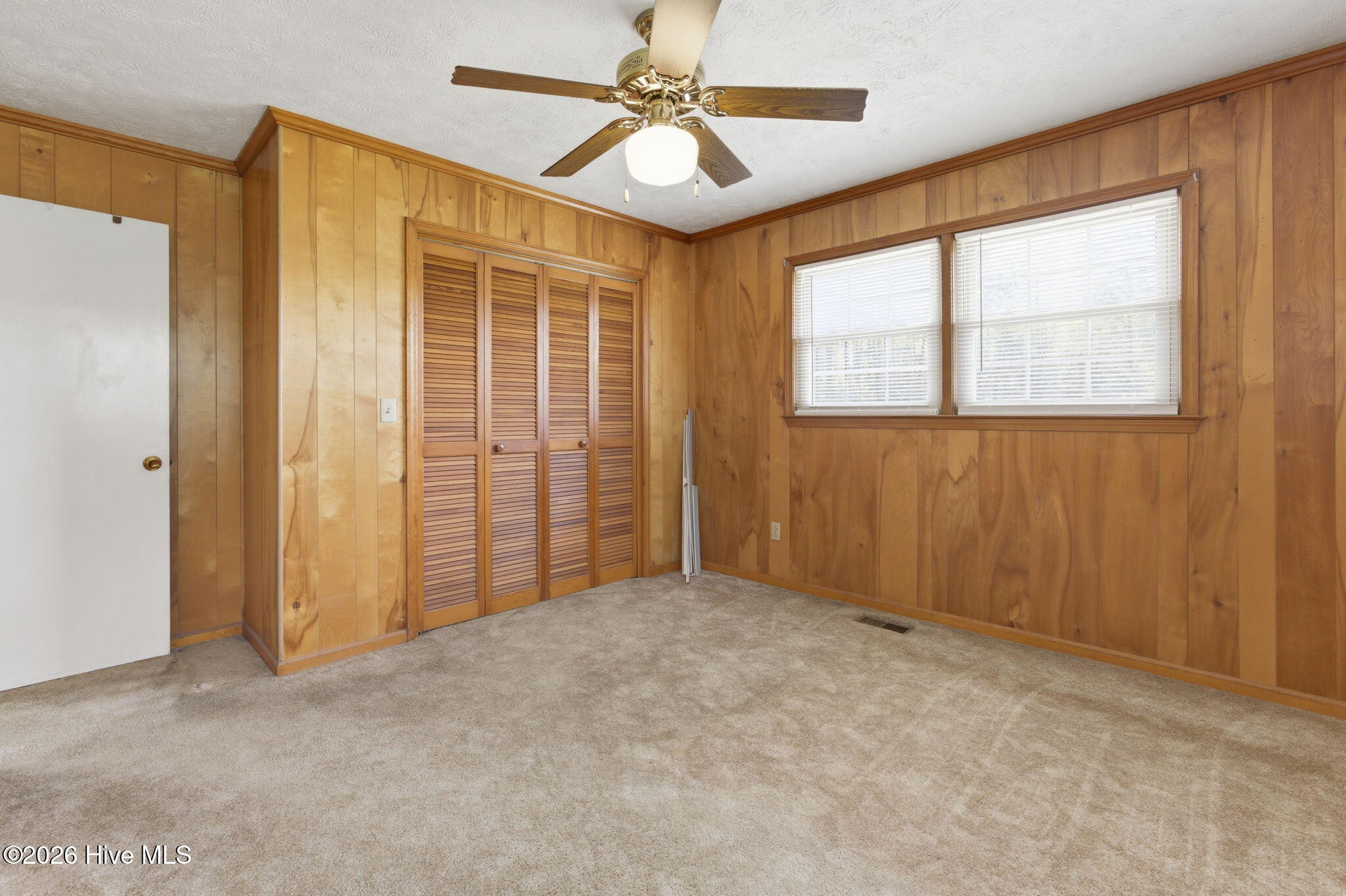 100564416 | Photo 28