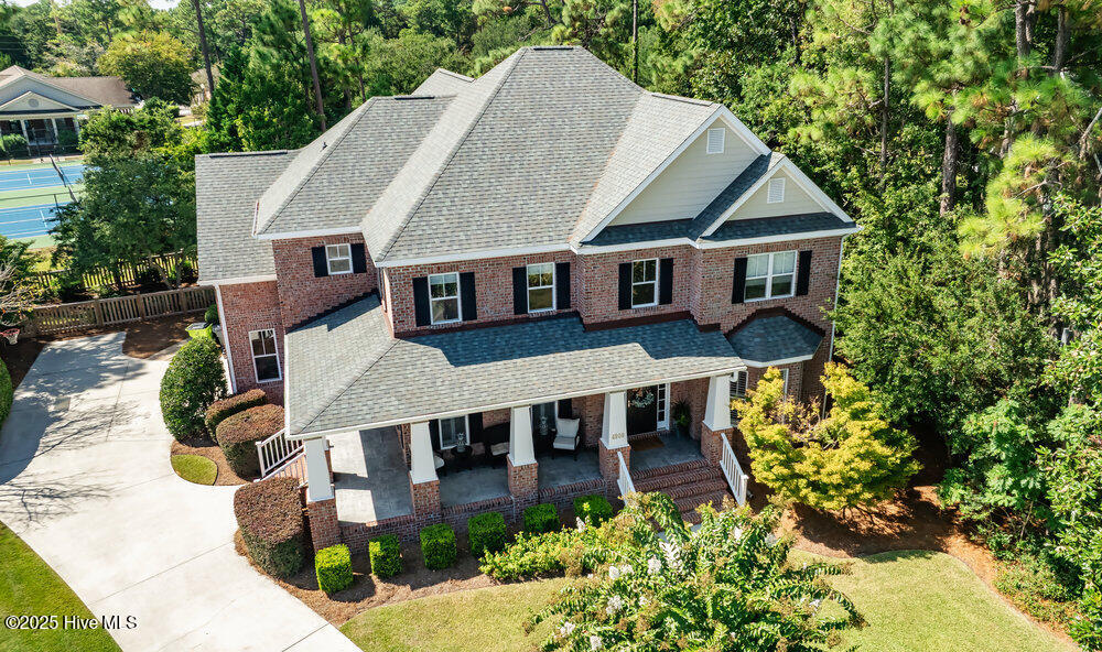 100531667 | Photo 56