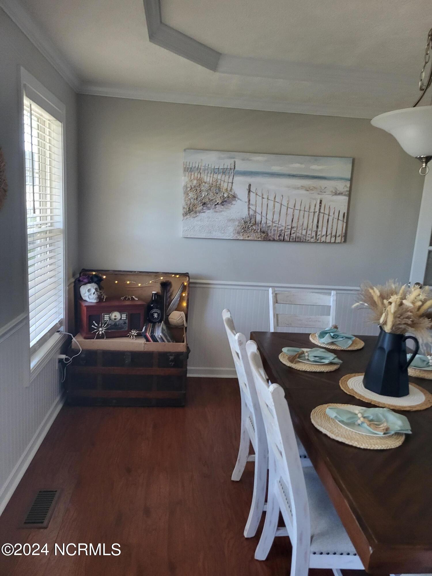 100568471 | Photo 22