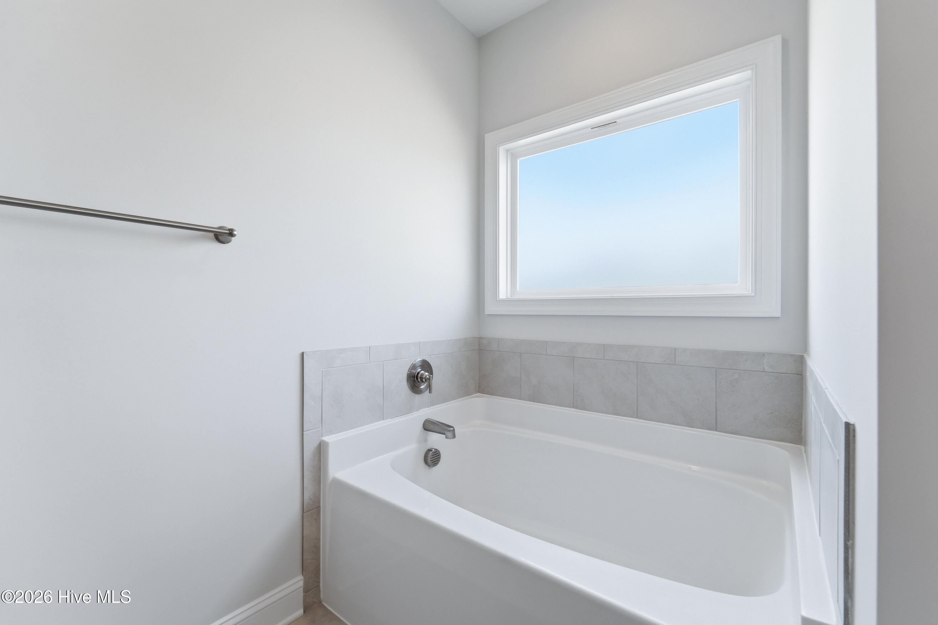 100521847 | Photo 17