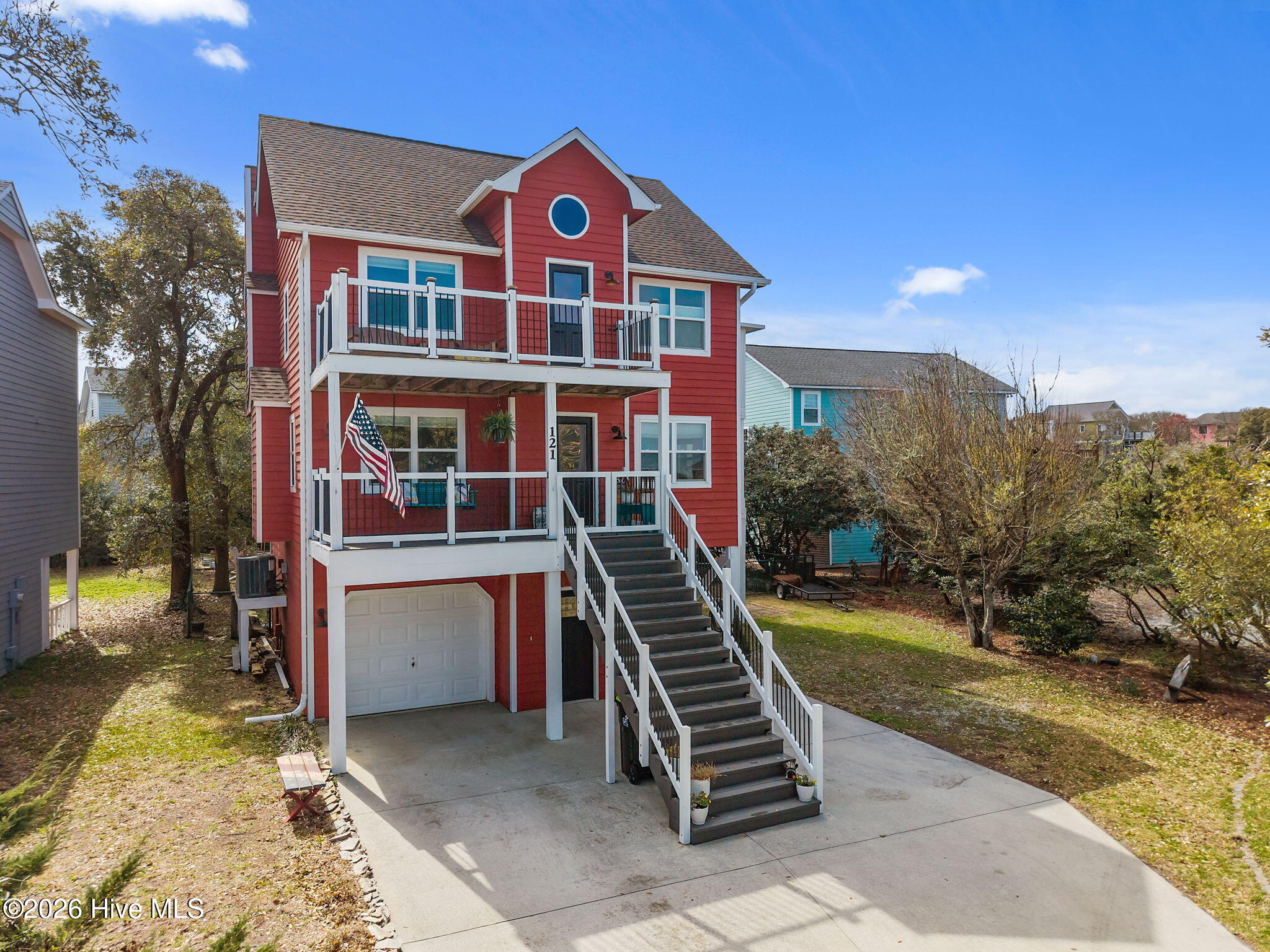 100561498 | Photo 41