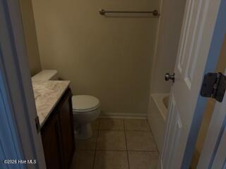 100567469 | Photo 16