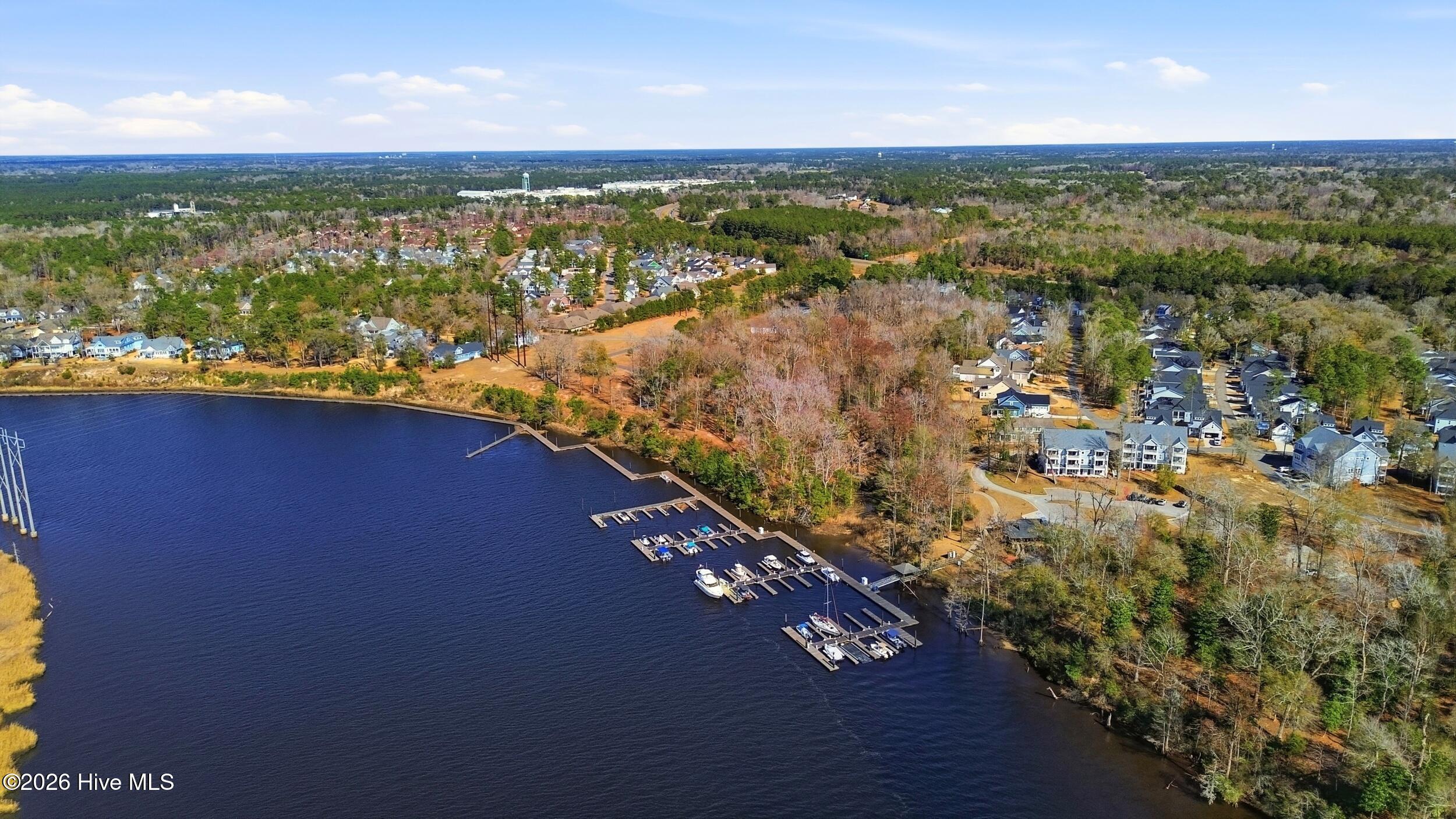 100560979 | Photo 66