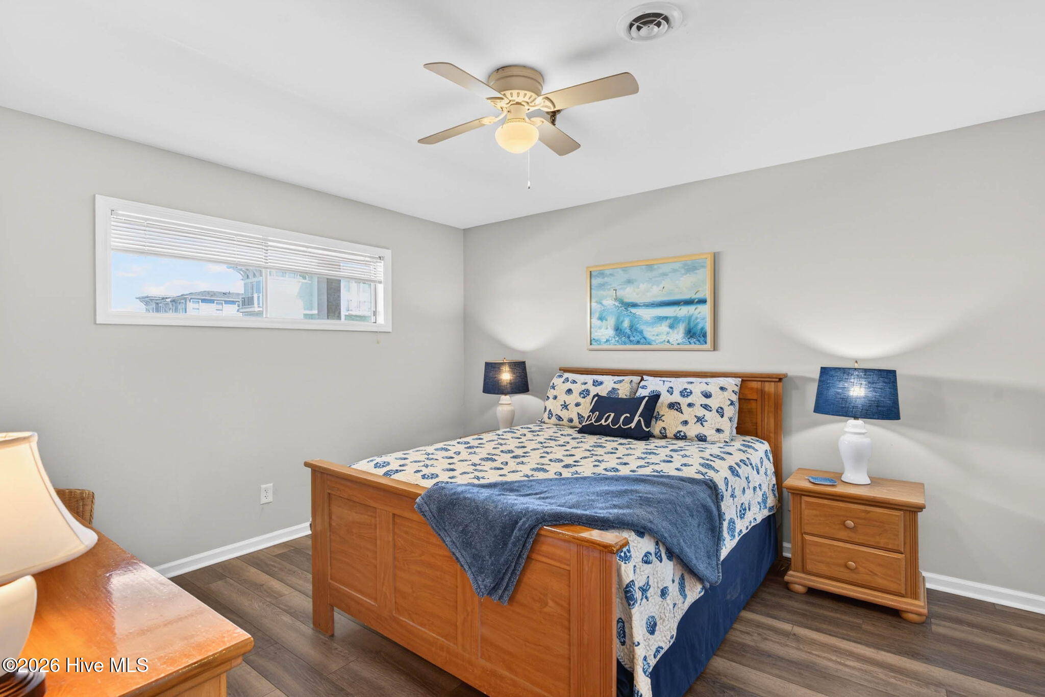 100570514 | Photo 31