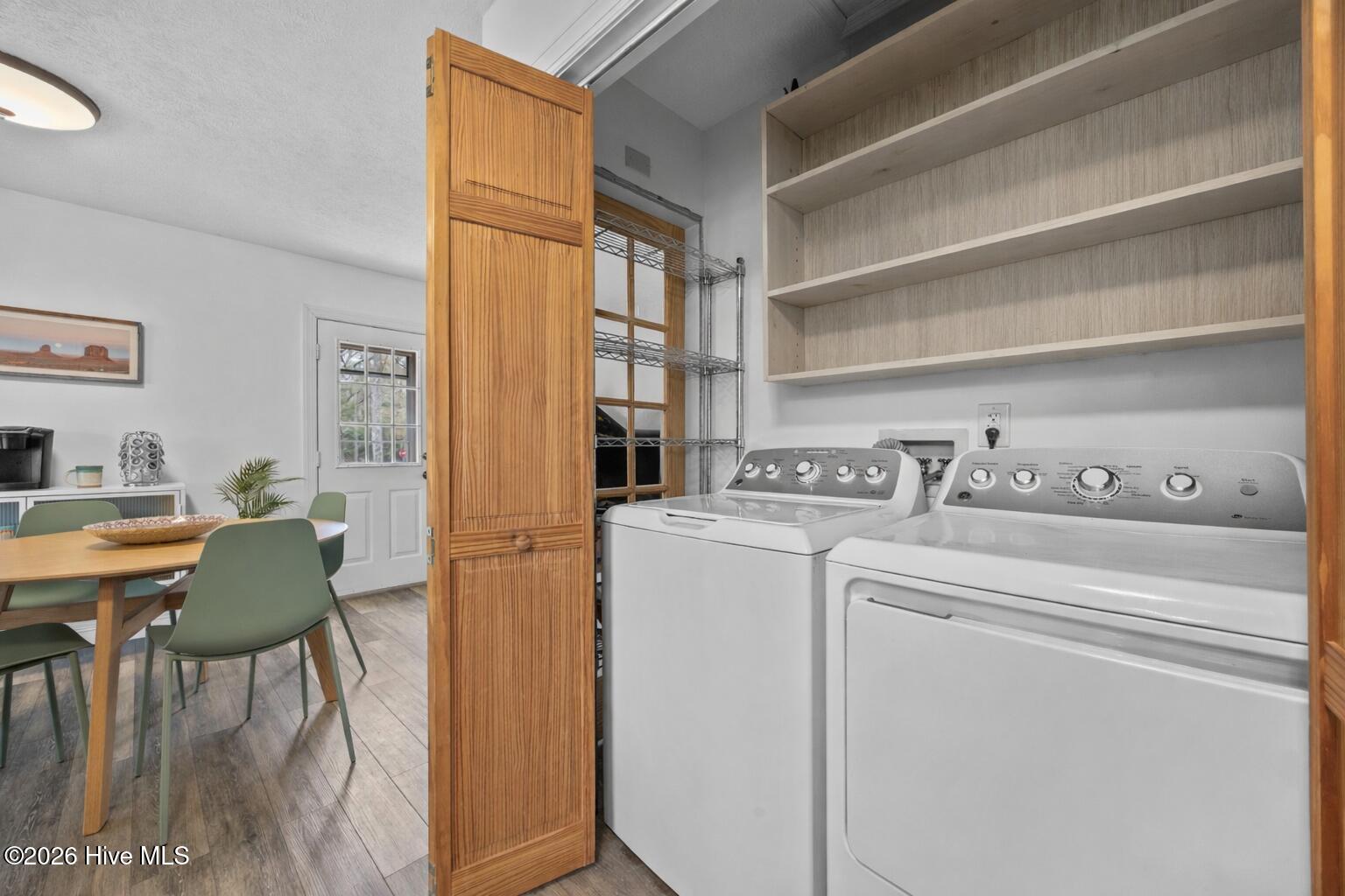 100557502 | Photo 16