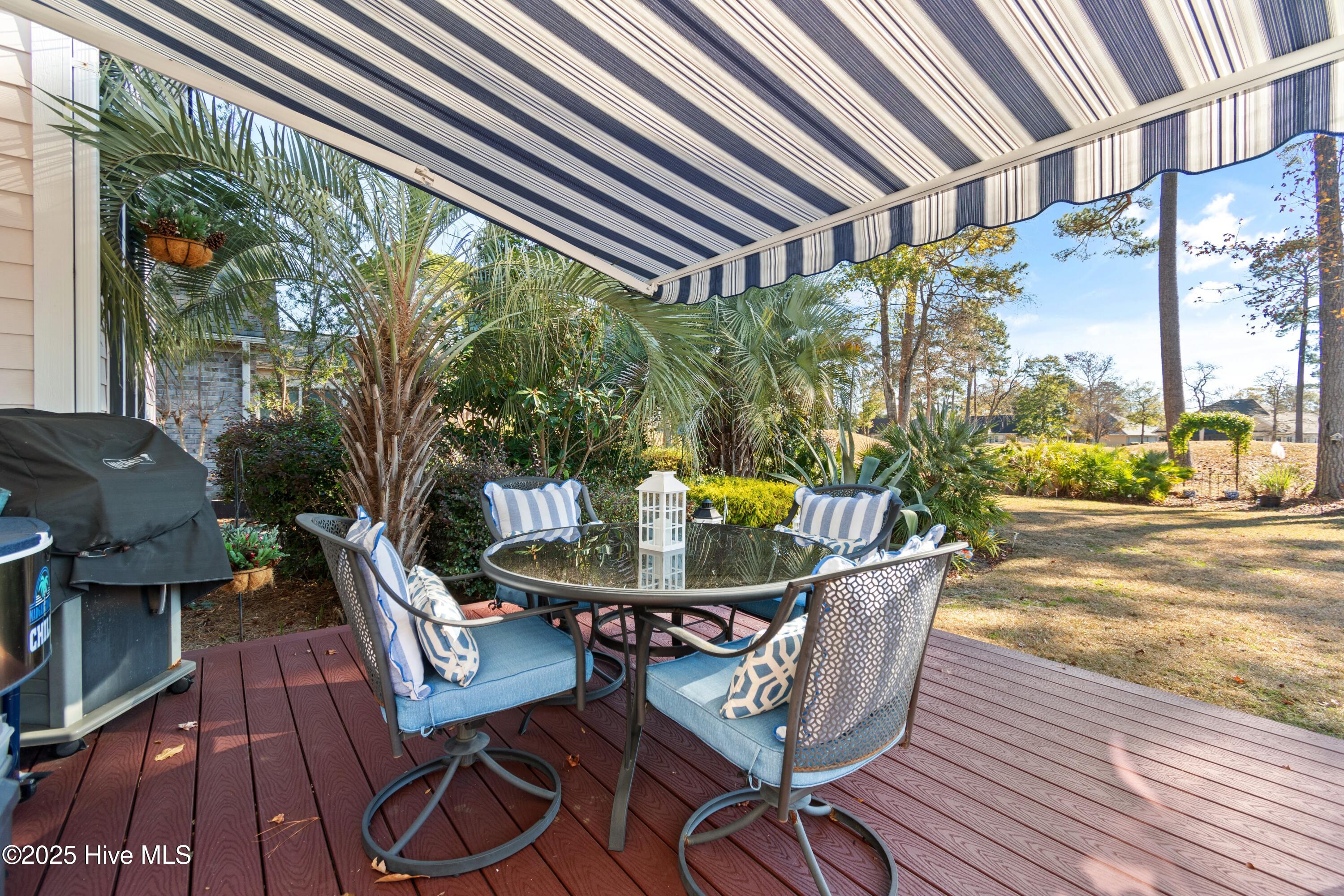 100545354 | Photo 28