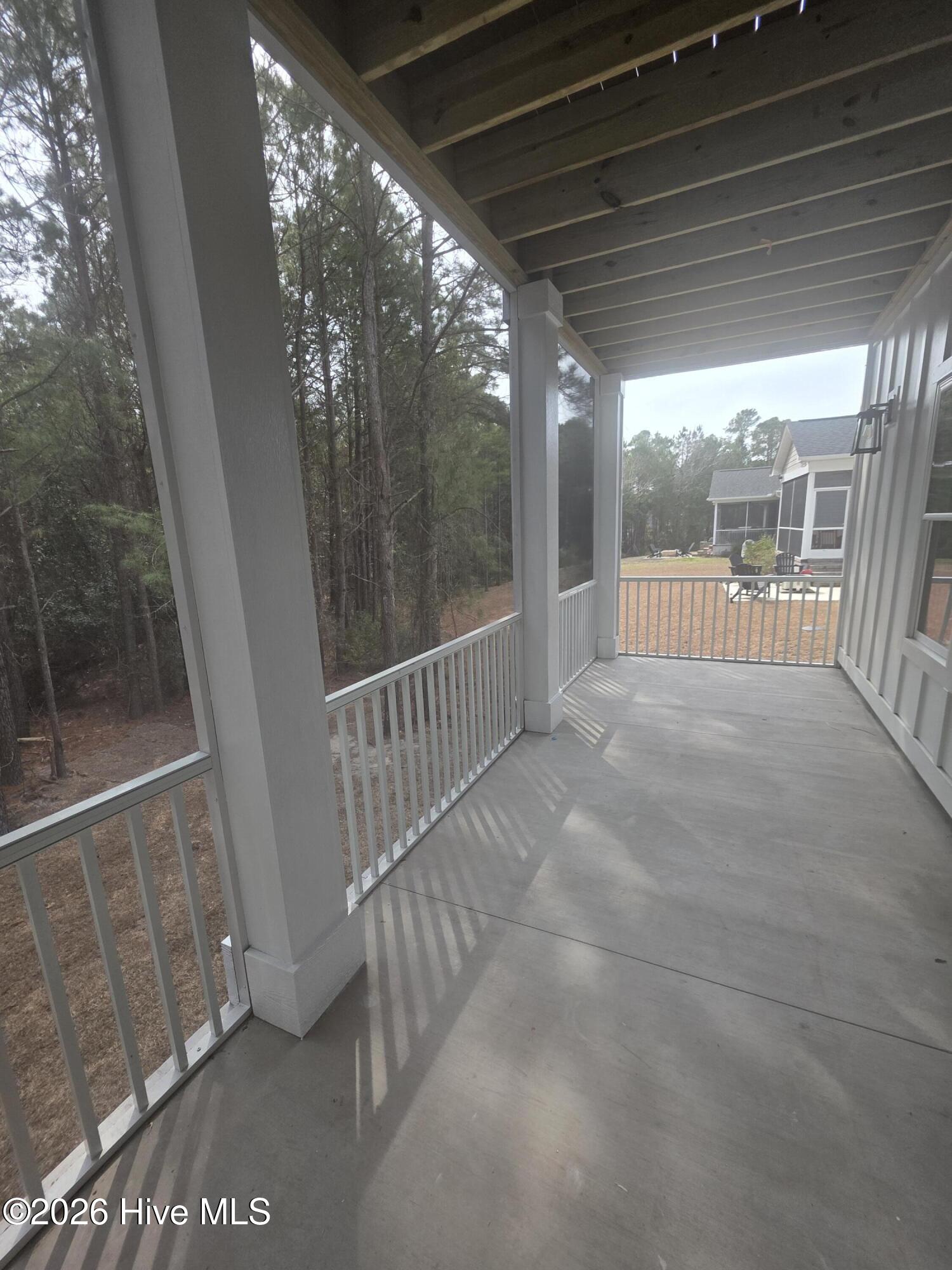 100530509 | Photo 33