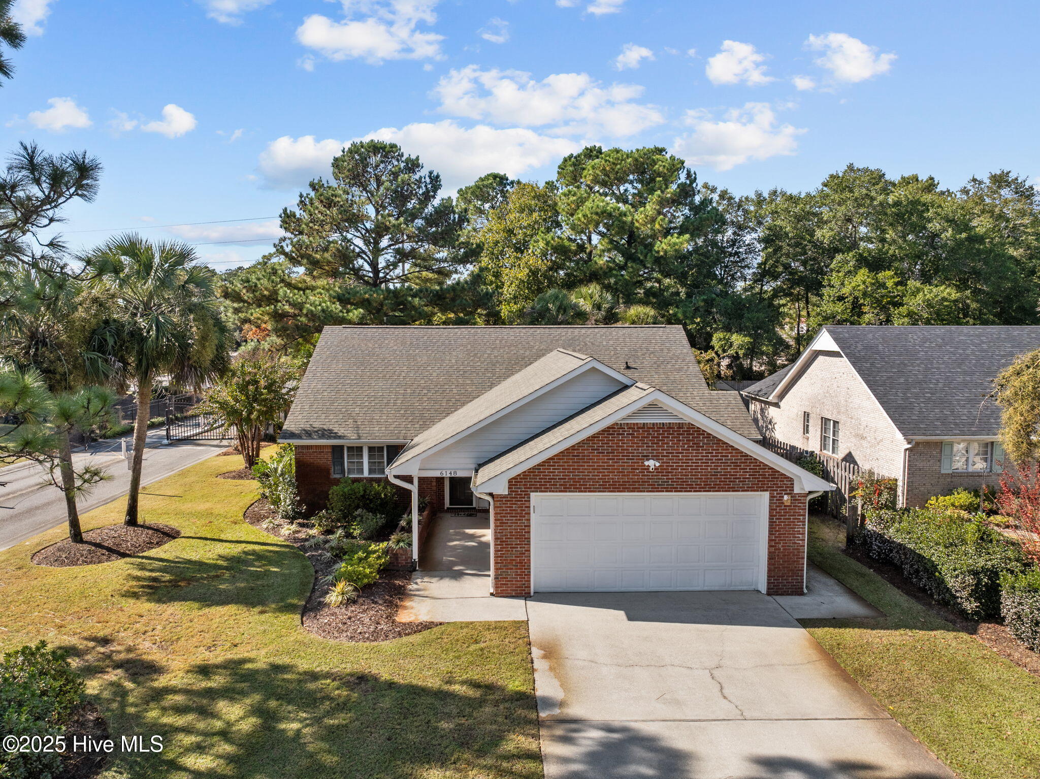 100540163 | Photo 38