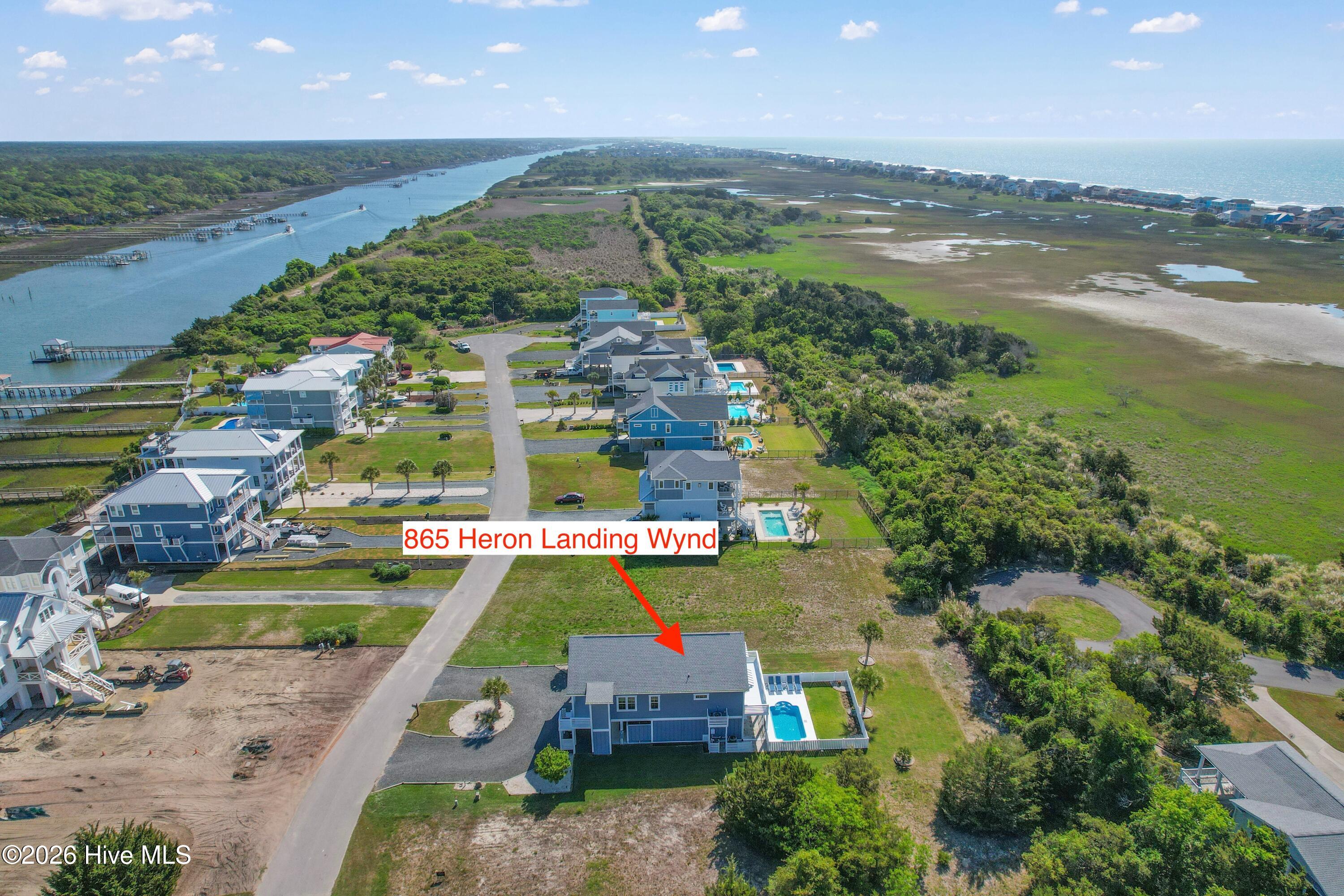 100567916 | Photo 66