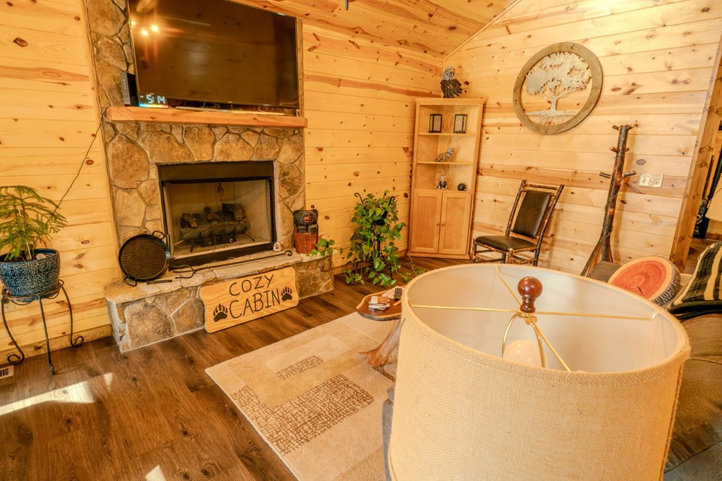 262 Zekes Trail, Marble, NC 28905 Listing Photo  12