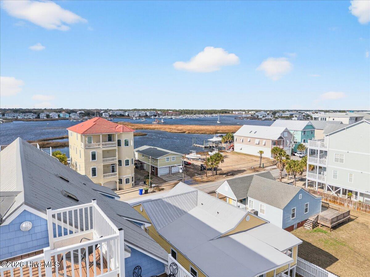 100549293 | Photo 13