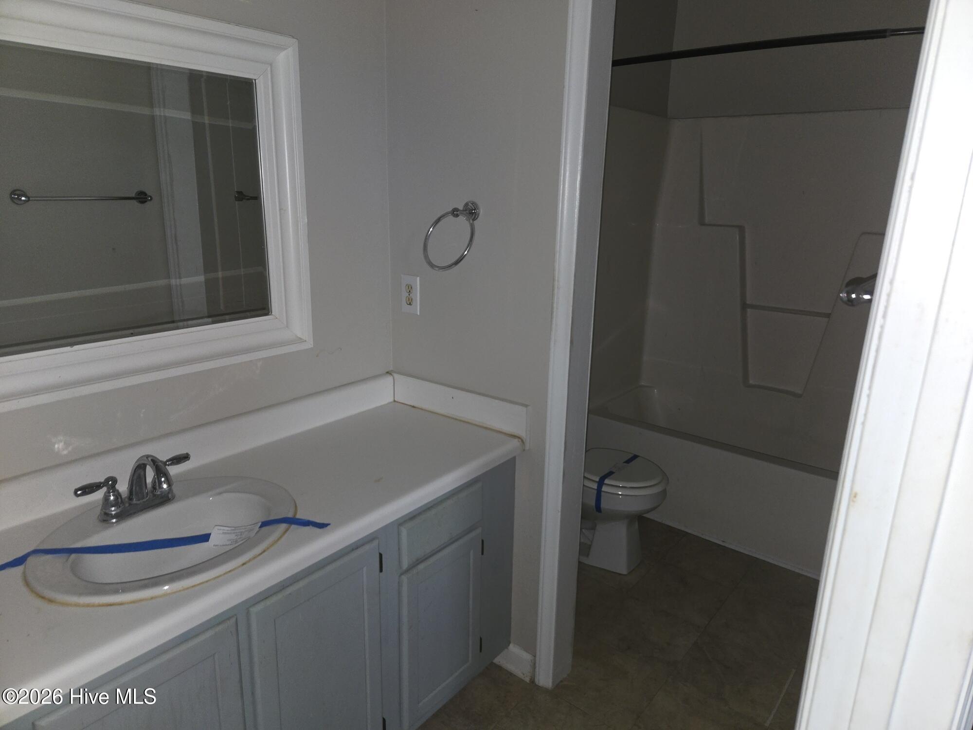 100553885 | Photo 10