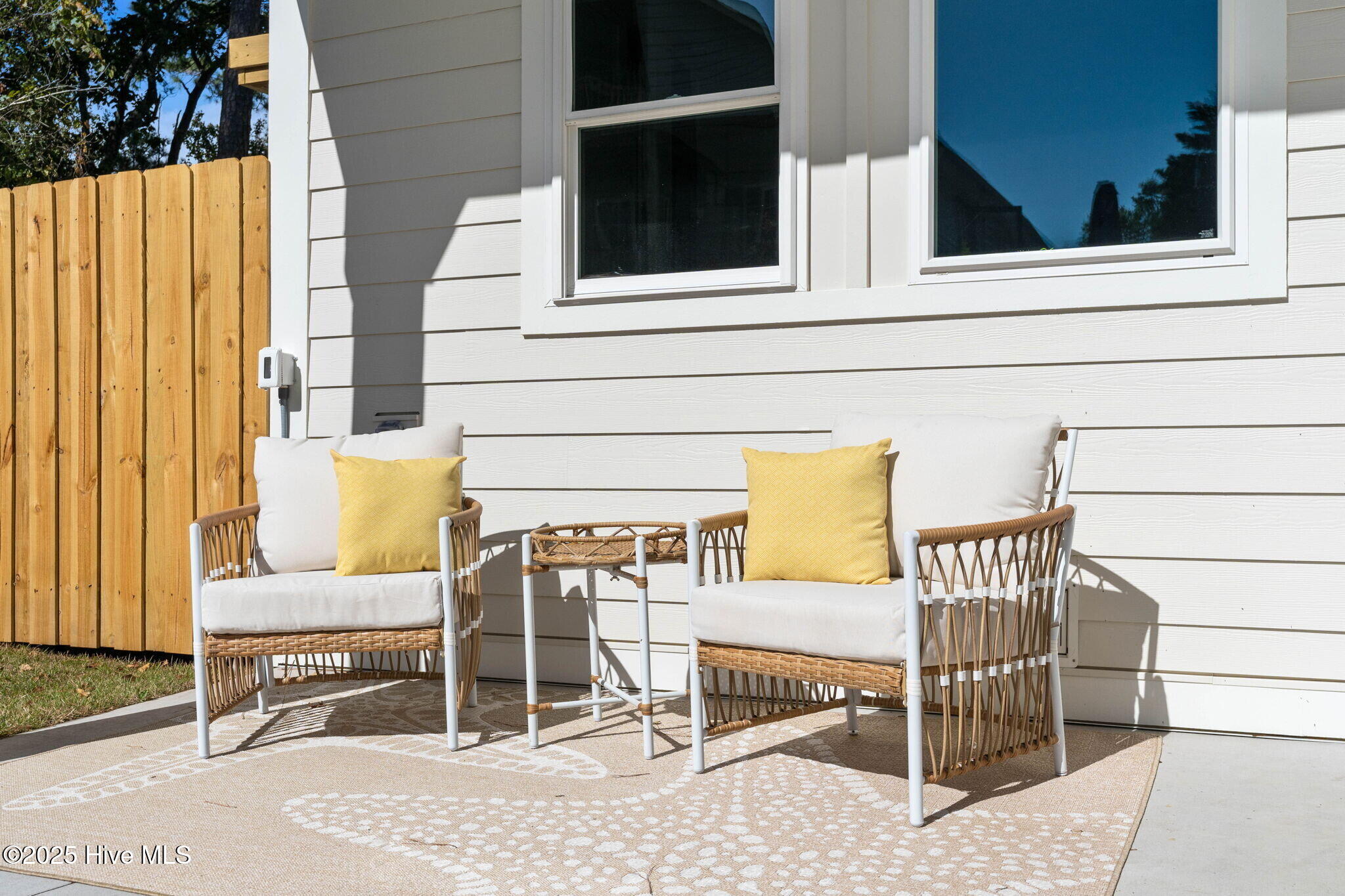 100516902 | Photo 94