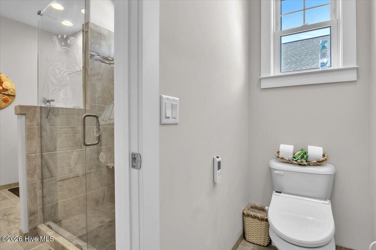 305 Ivy Lane, Carolina Beach, NC, 28428