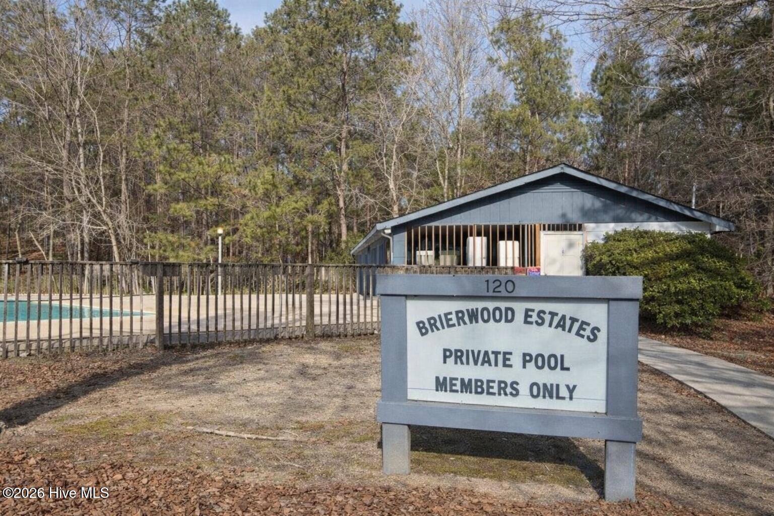 100555150 | Photo 39