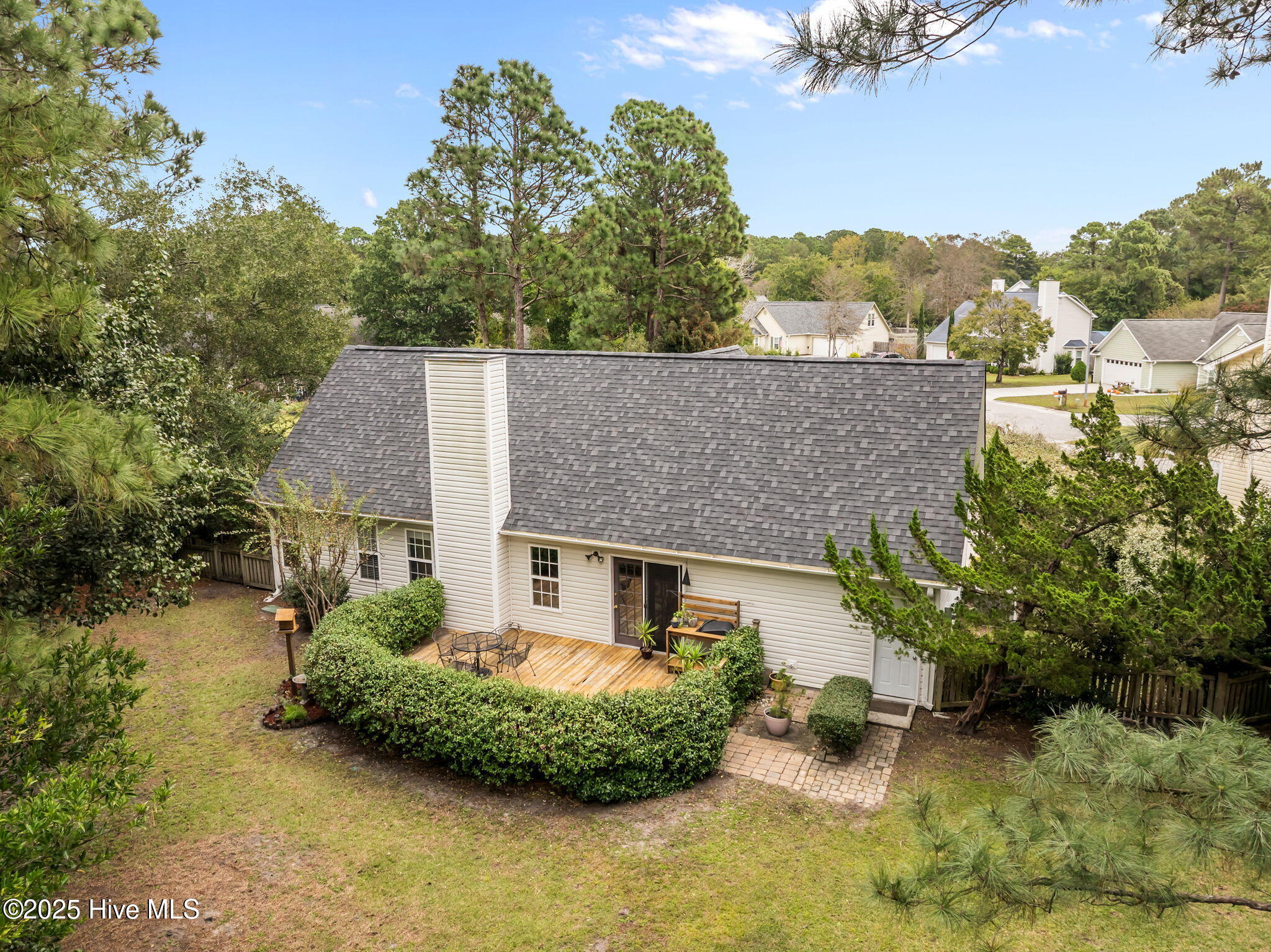 100543555 | Photo 40