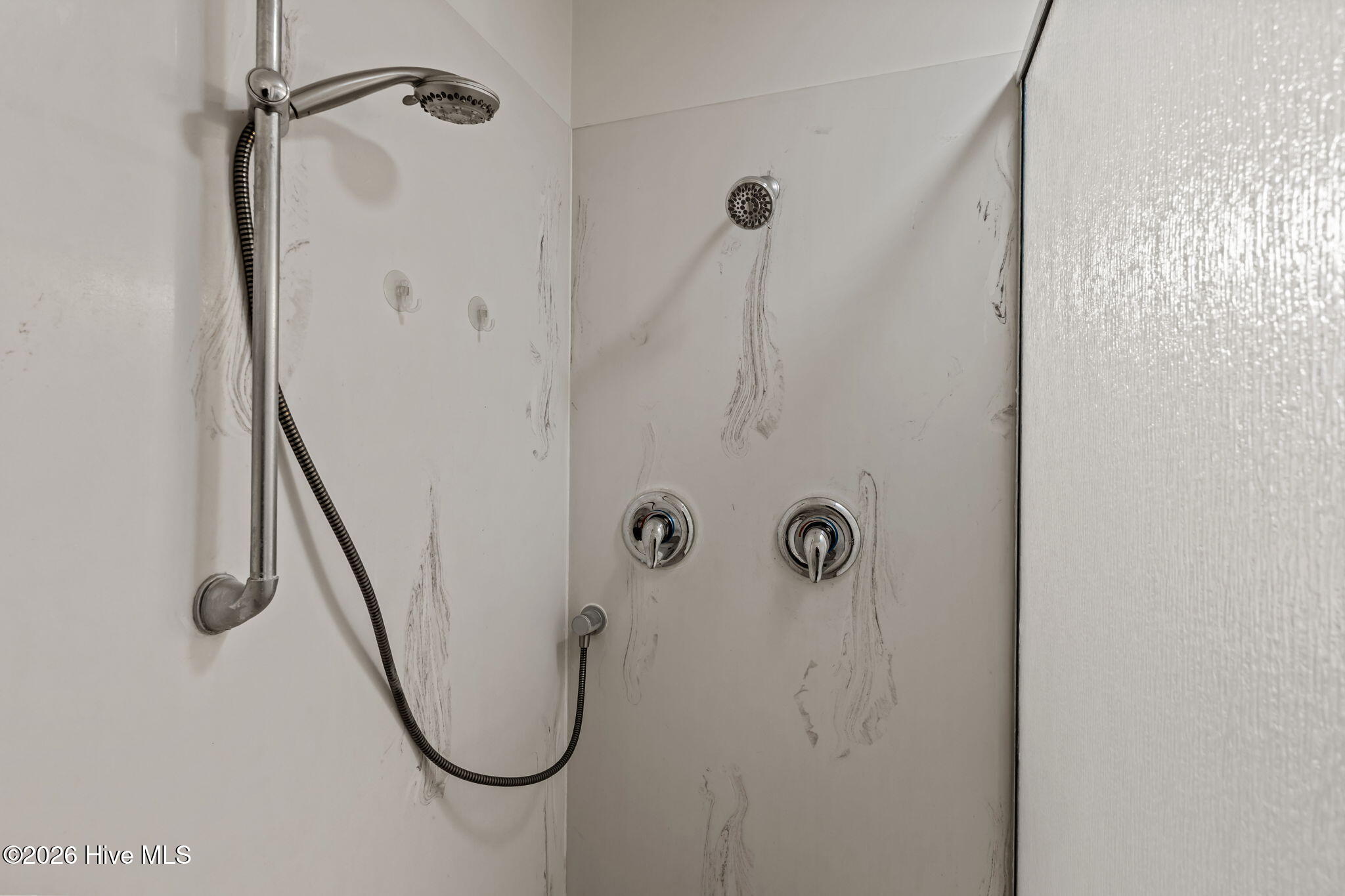 100569957 | Photo 20